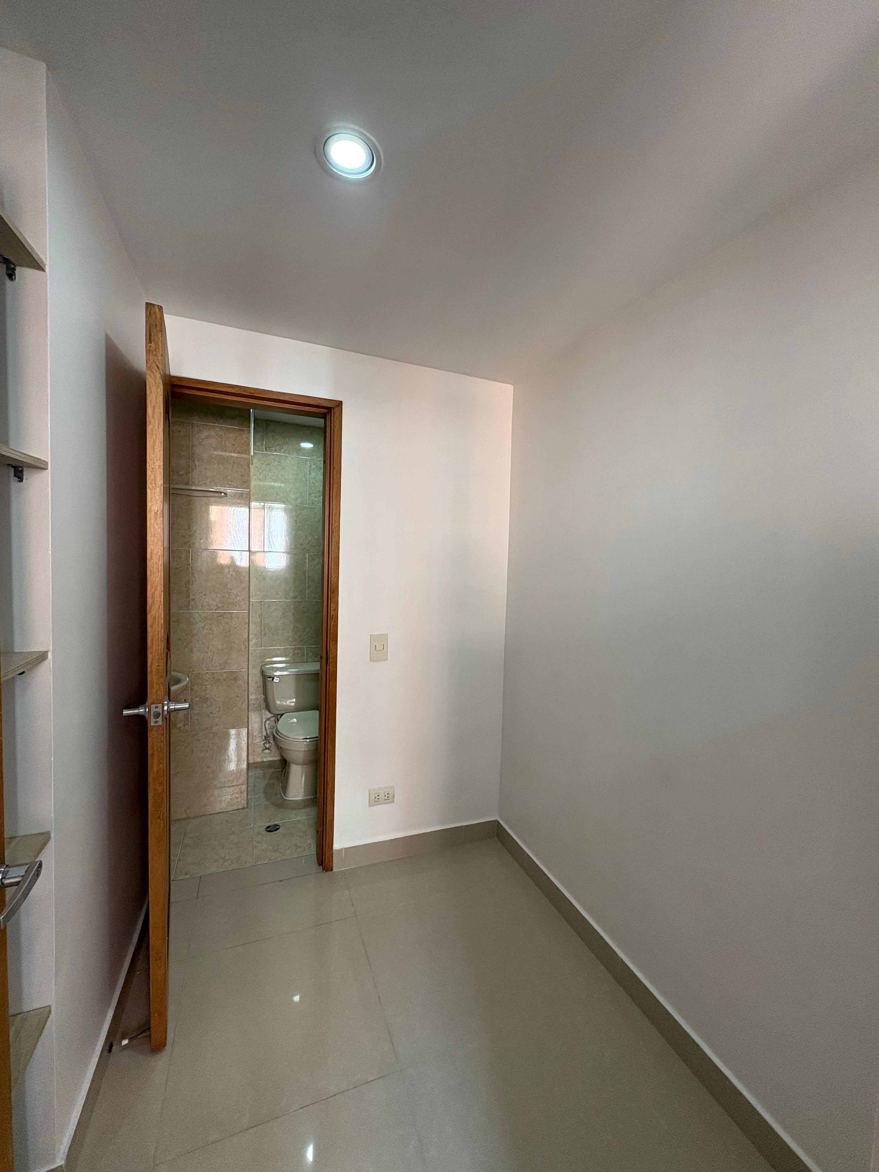 ARRIENDO APARTAMENTO - LAURELES