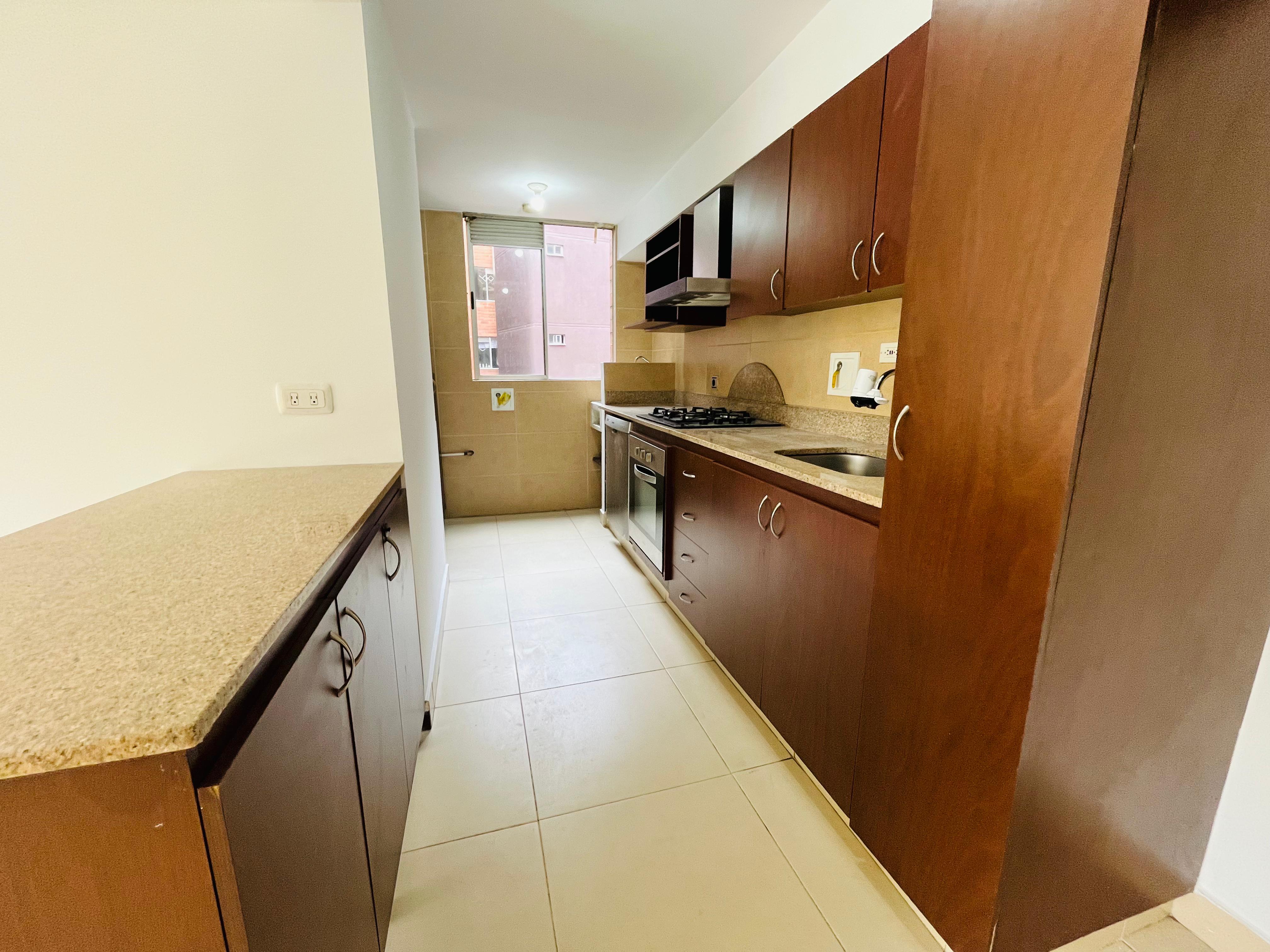 ARRIENDO APARTAMENTO - ENVIGADO CUMBRES
