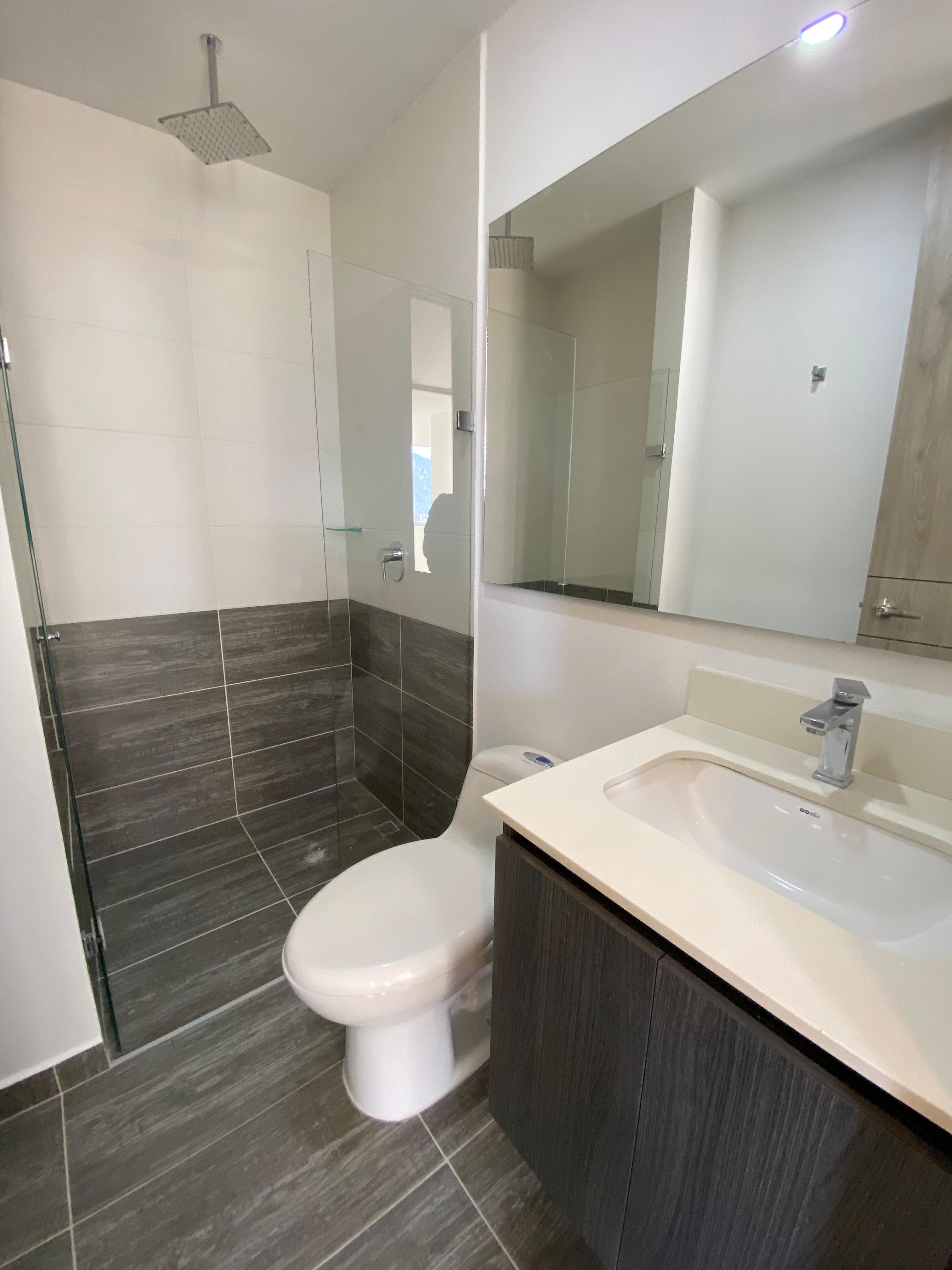 ARRIENDO APARTAMENTO - ENVIGADO LOMA DE LOS MESA