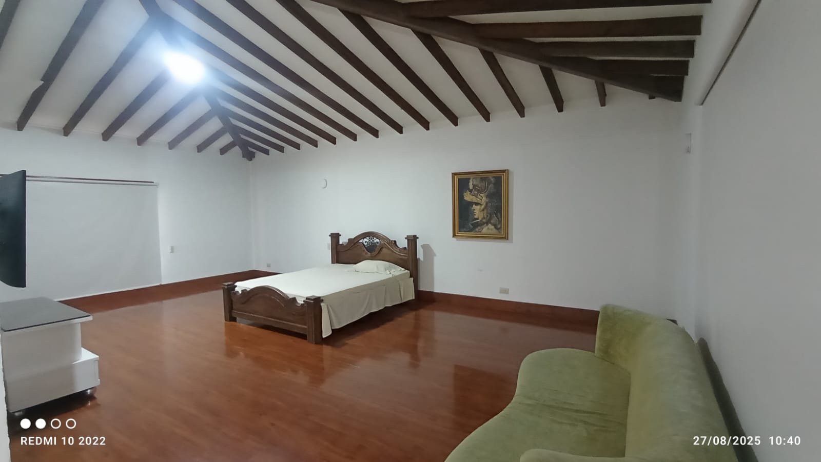 ARRIENDO CASA CAMPESTRE INDEPENDIENTE - POBLADO LOMA DE LOS BALSOS