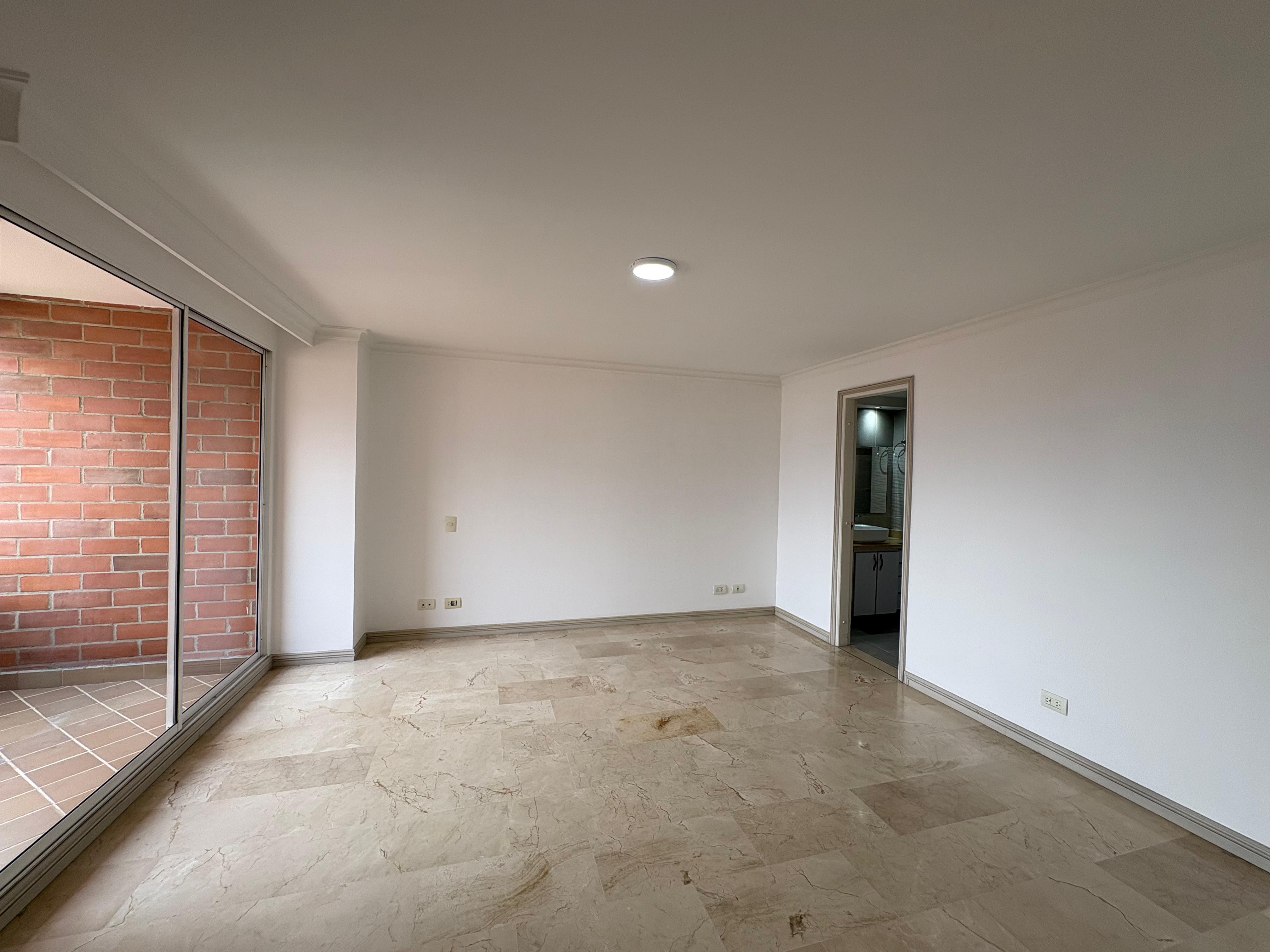 ARRIENDO APARTAMENTO, LAURELES