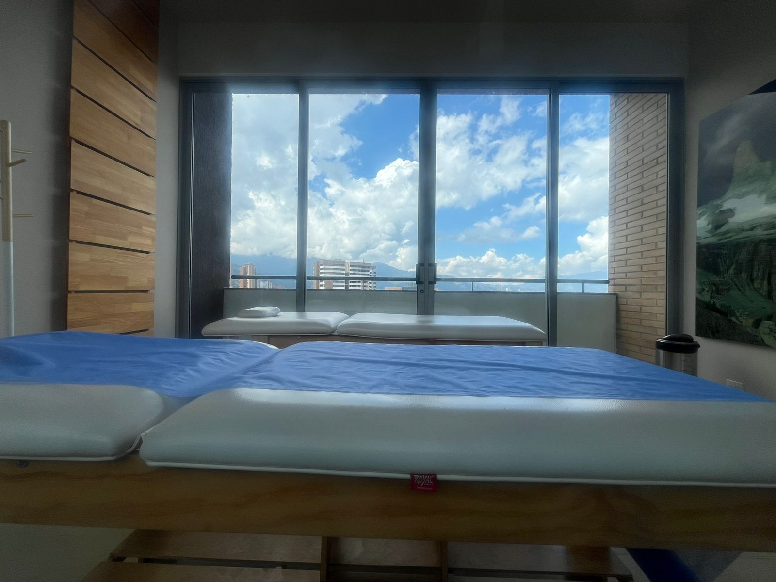 ARRIENDO APARTAMENTO - POBLADO LOS GONZALEZ