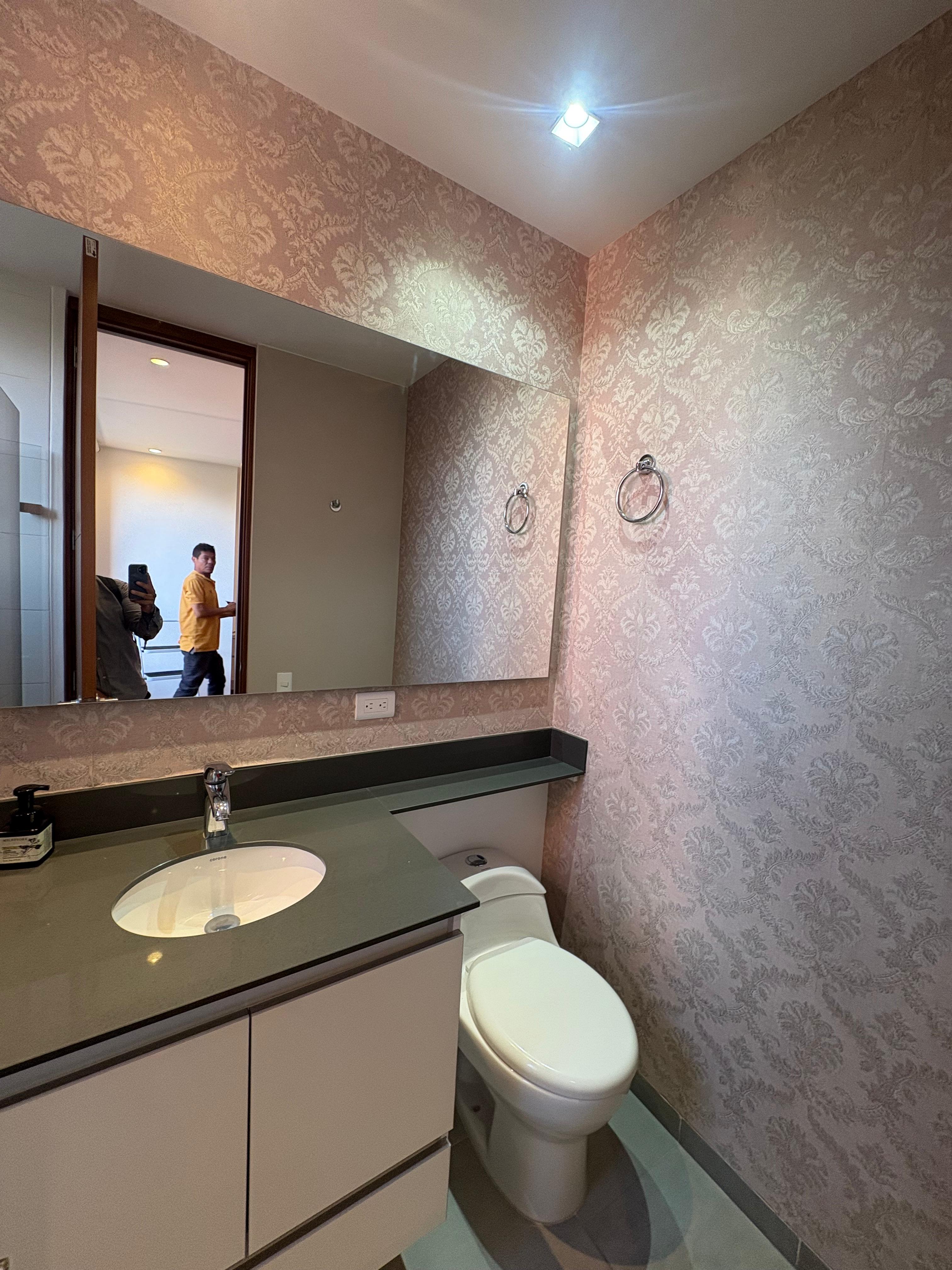 ARRIENDO APARTAMENTO, POBLADO TESORO