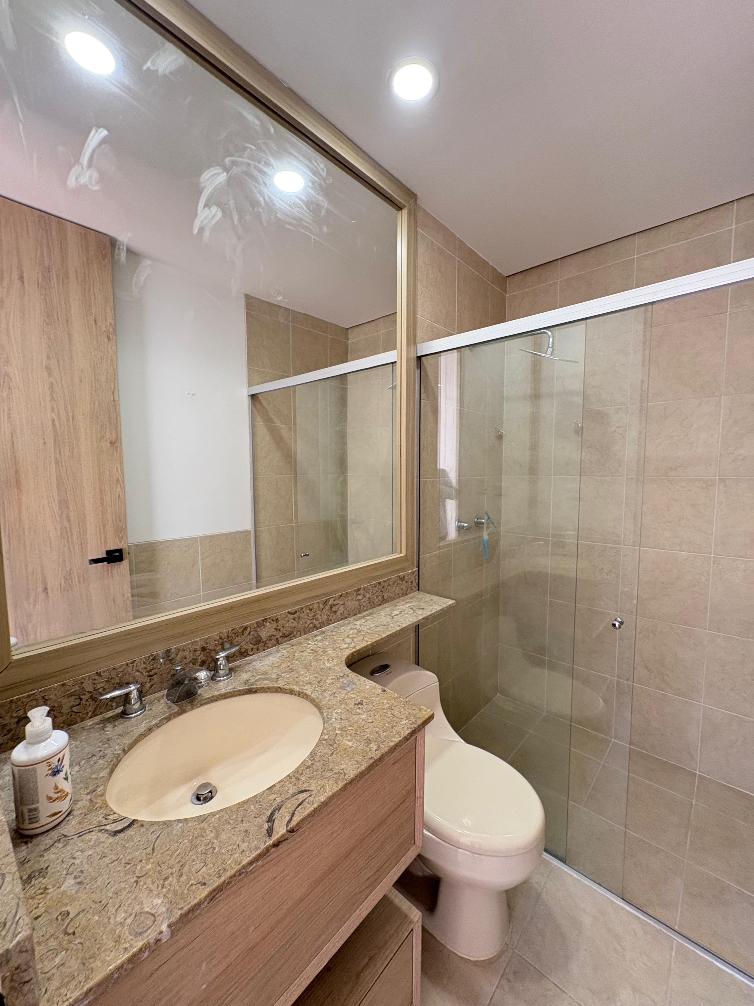 ARRIENDO APARTAMENTO, POBLADO CALERA