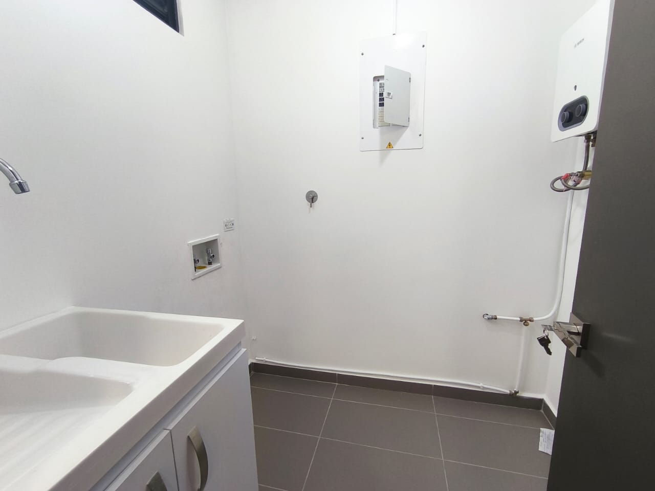 ARRIENDO APARTAMENTO , POBLADO PALMAS