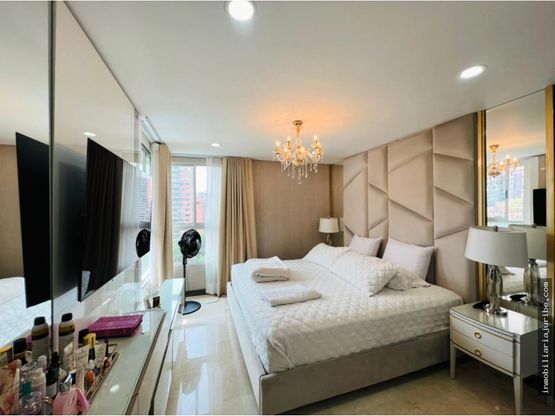 APARTAMENTO EN ARRIENDO - POBLADO LOMA LOS PARRA