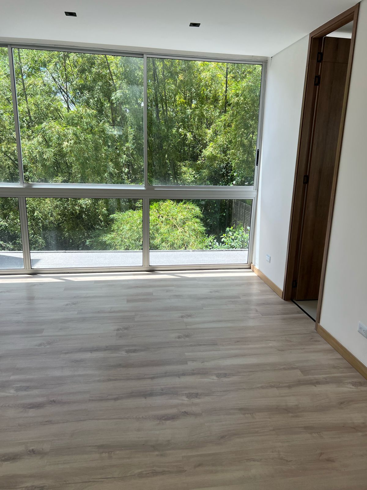 VENTA Y ARRIENDO CASA  - ENVIGADO SECTOR SAN LUCAS