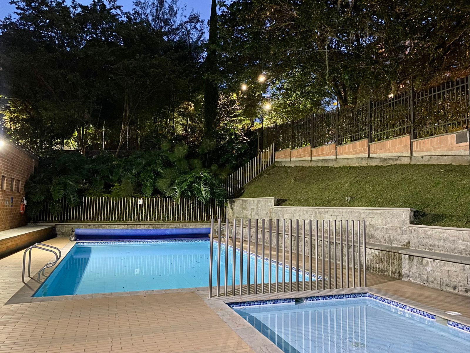 ARRIENDO APARTAMENTO - ENVIGADO LAS BRUJAS