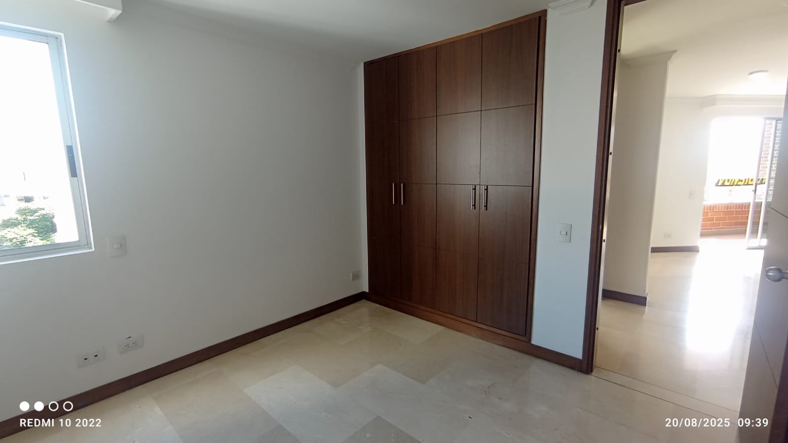 ARRIENDO APARTAMENTO - LAURELES