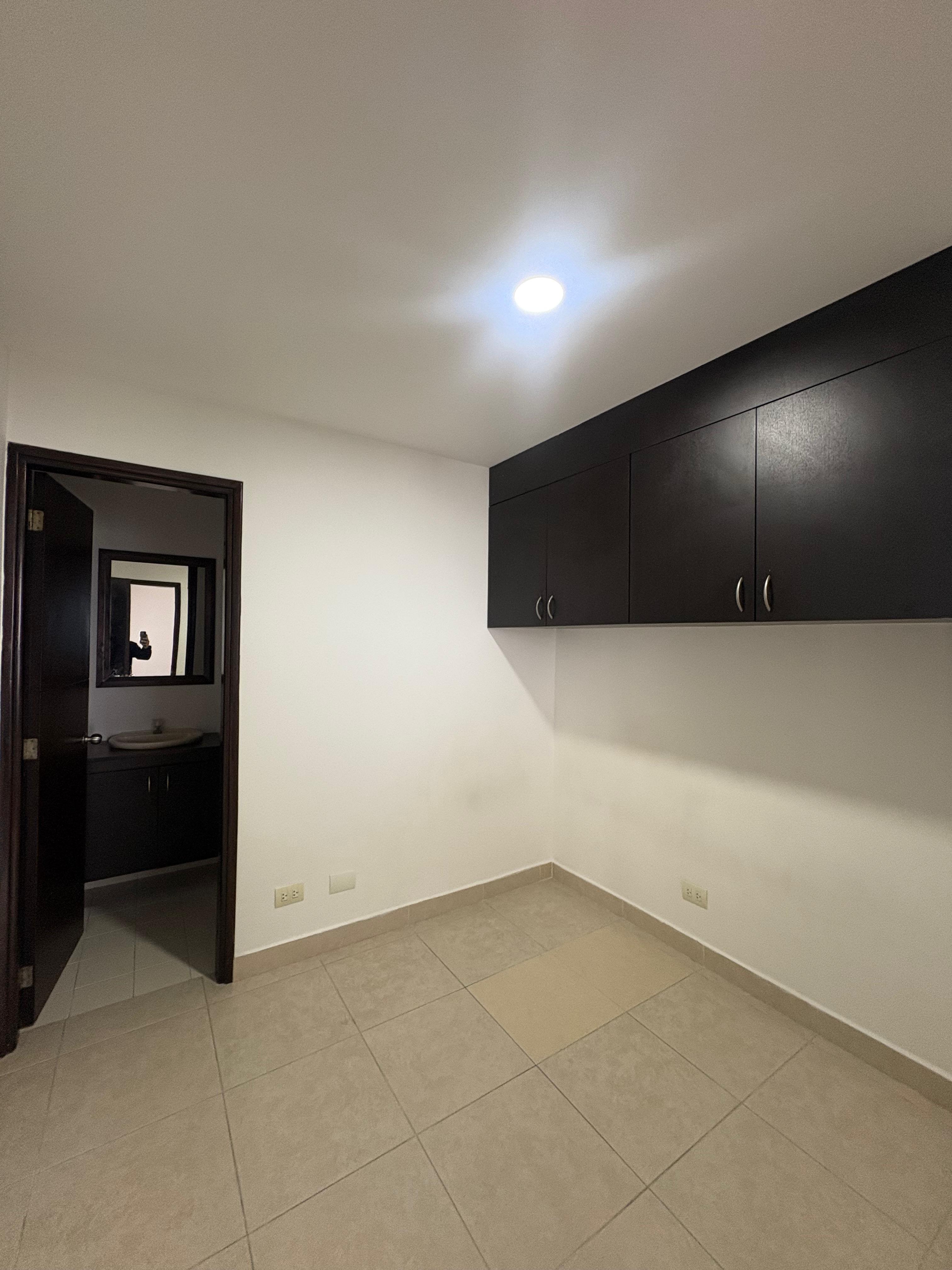 ARRIENDO APARTAMENTO, POBLADO CALERA