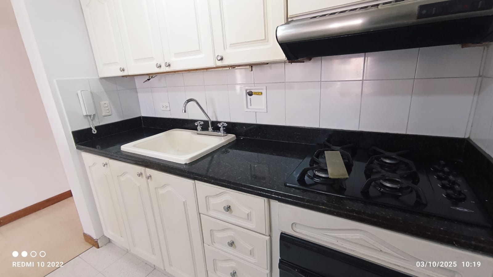ARRIENDO APARTAMENTO - LAURELES