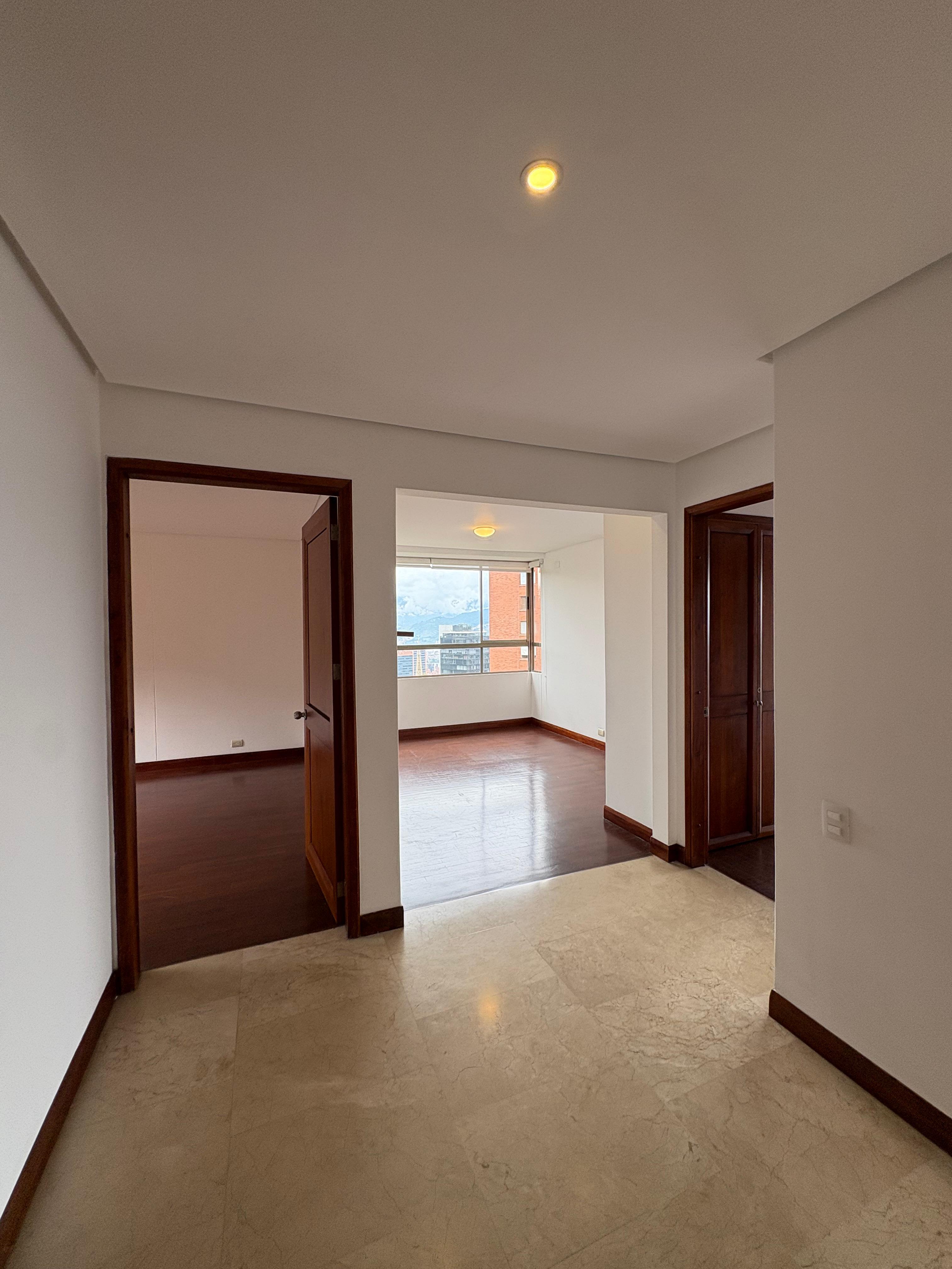 ARRIENDO APARTAMENTO, POBLADO CALERA