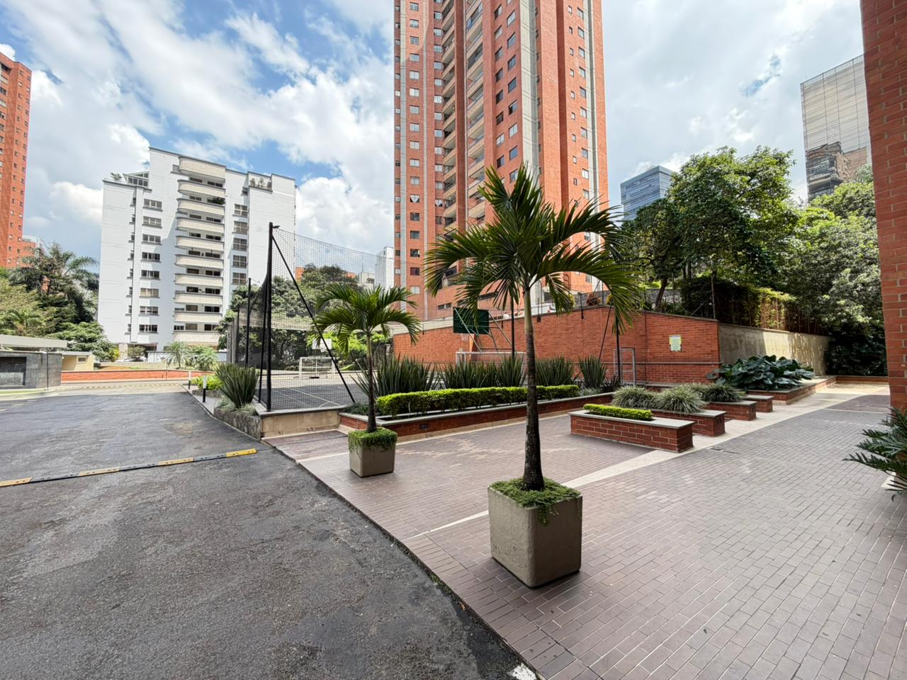 ARRIENDO APARTAMENTO - SANTA MARIA DE LOS ANGELES