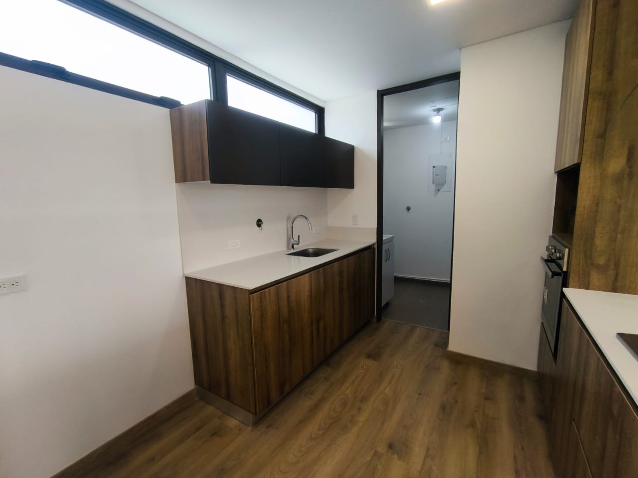 ARRIENDO APARTAMENTO , POBLADO PALMAS