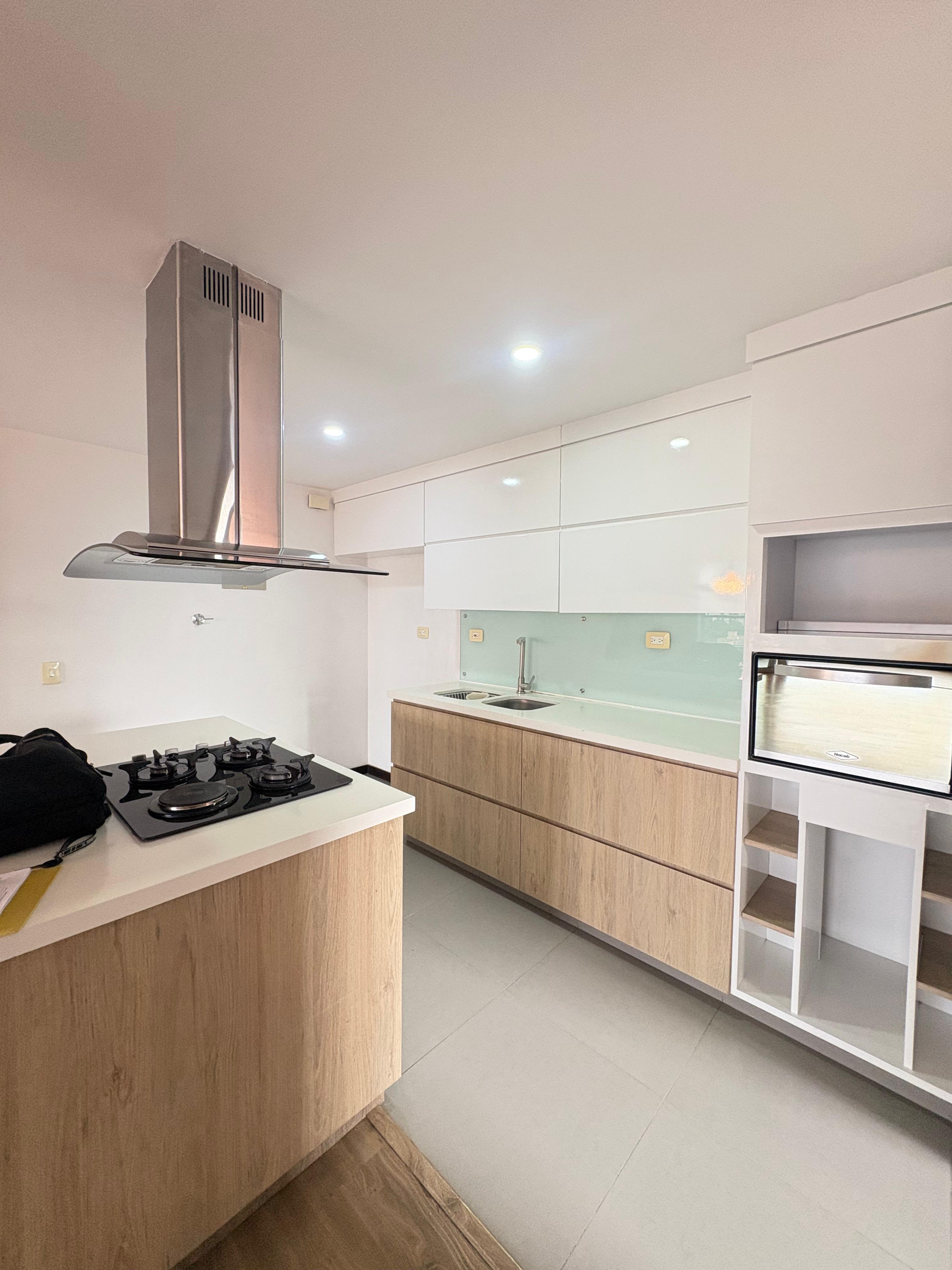 ARRIENDO APARTAMENTO, ENVIGADO BRUJAS