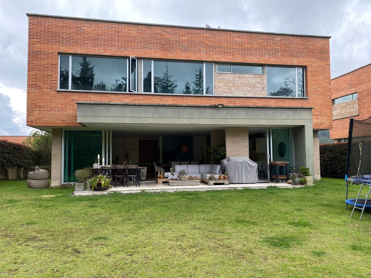 ARRIENDO CASA - EN LAS PALMAS
