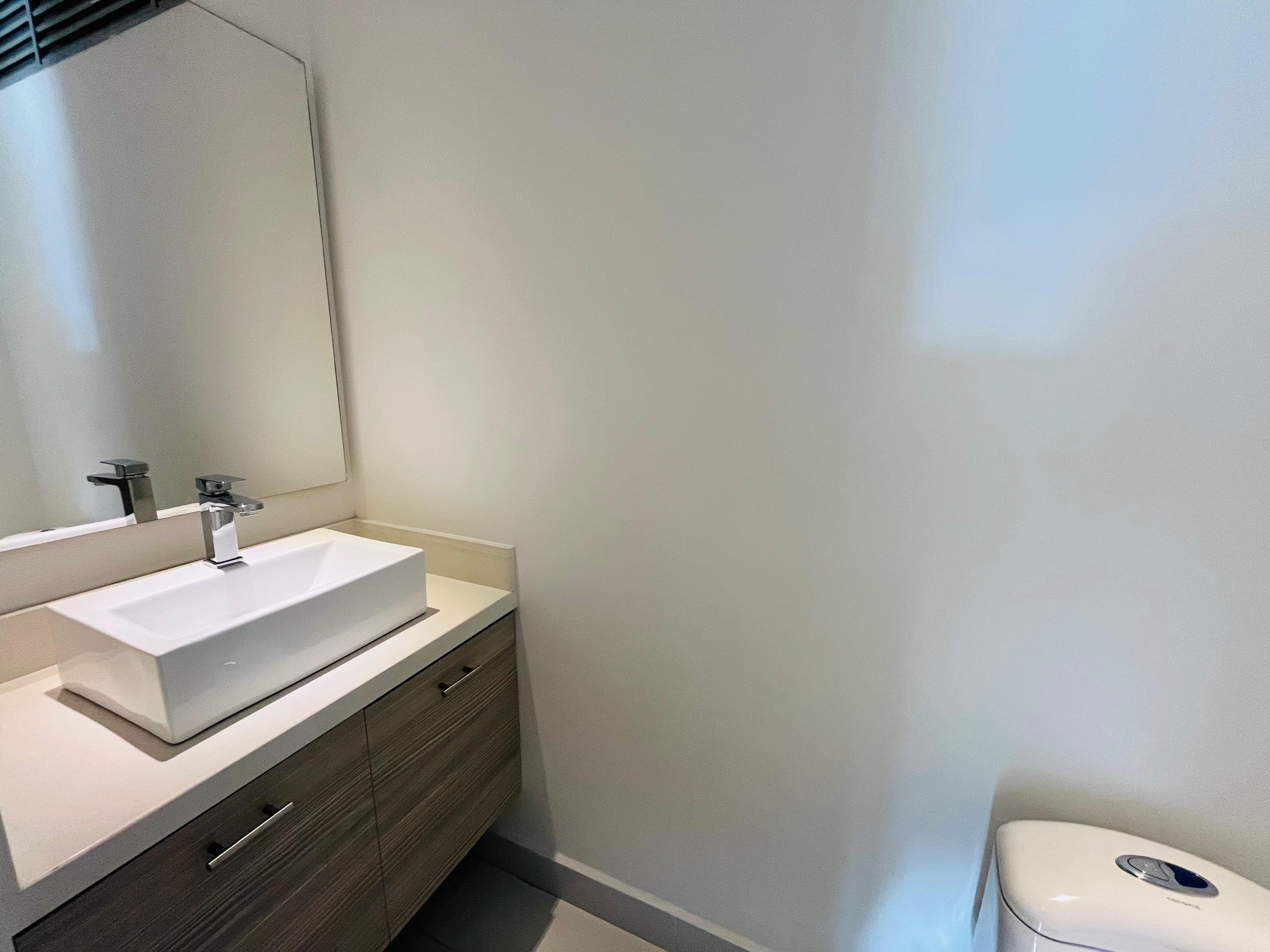 ARRIENDO APARTAMENTO - POBLADO CASTROPOL
