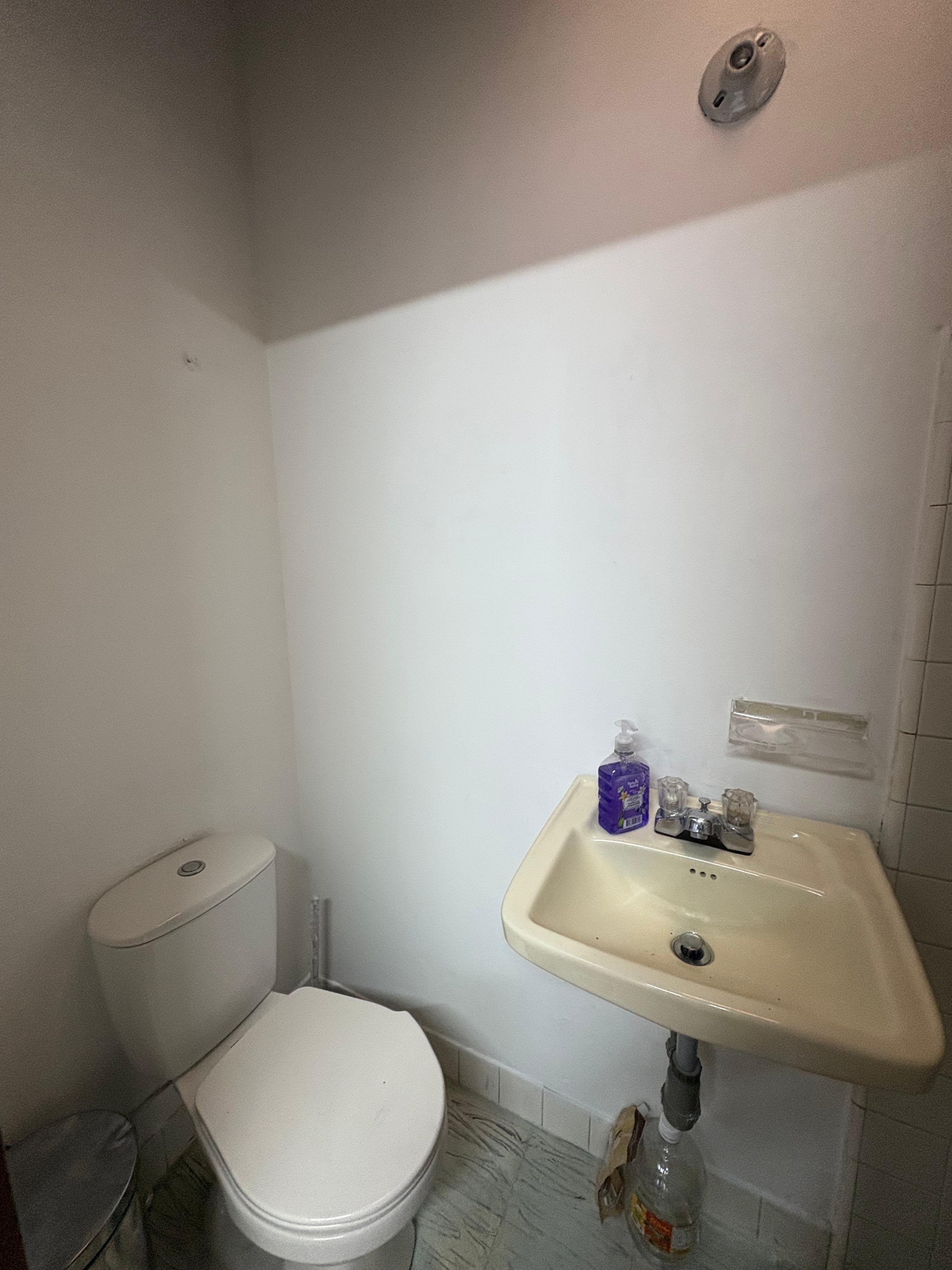 ARRIENDO CASA, COMERCIAL BELEN NOGAL
