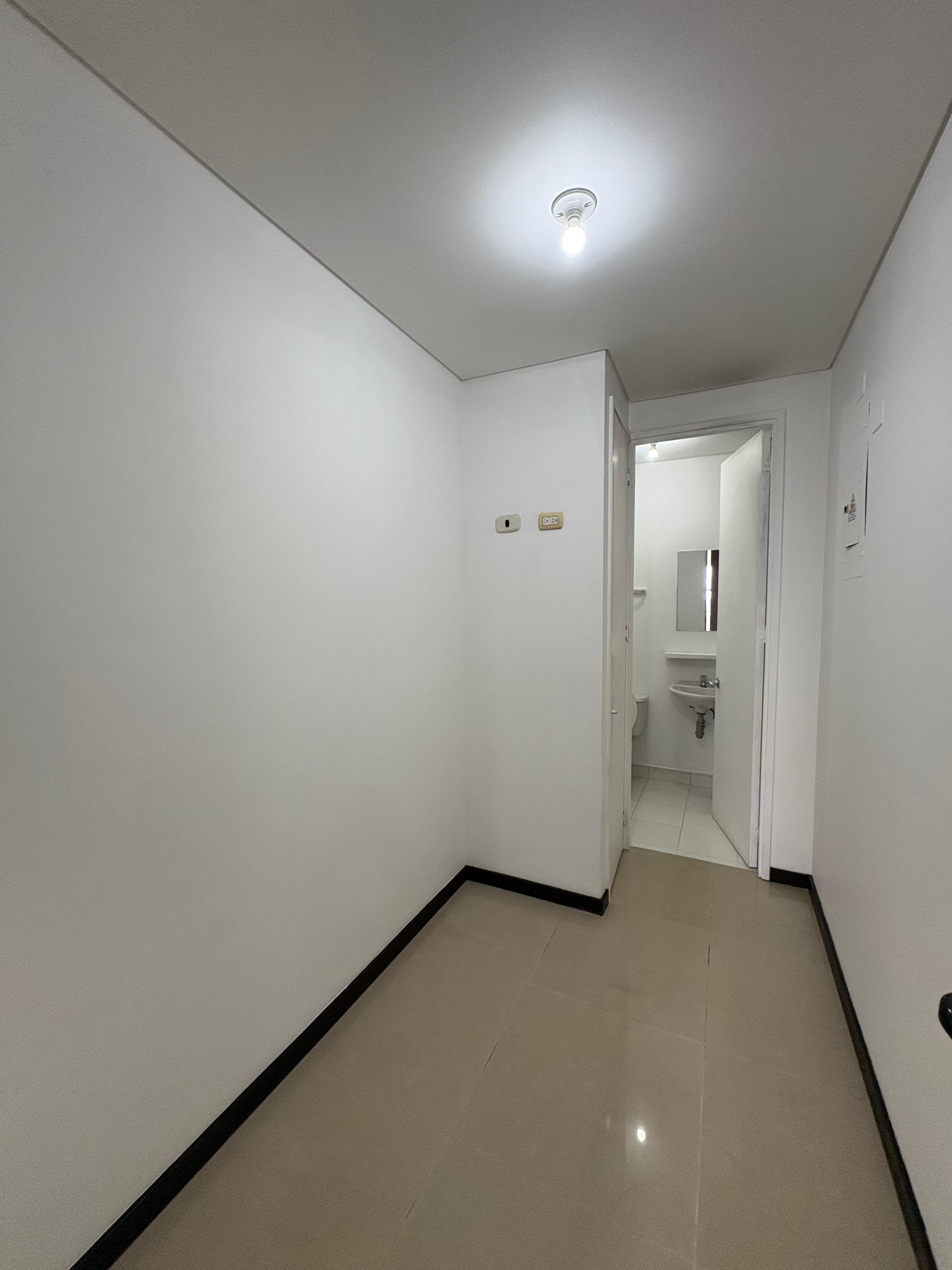 ARRIENDO APARTAMENTO, POBLADO SAN LUCAS