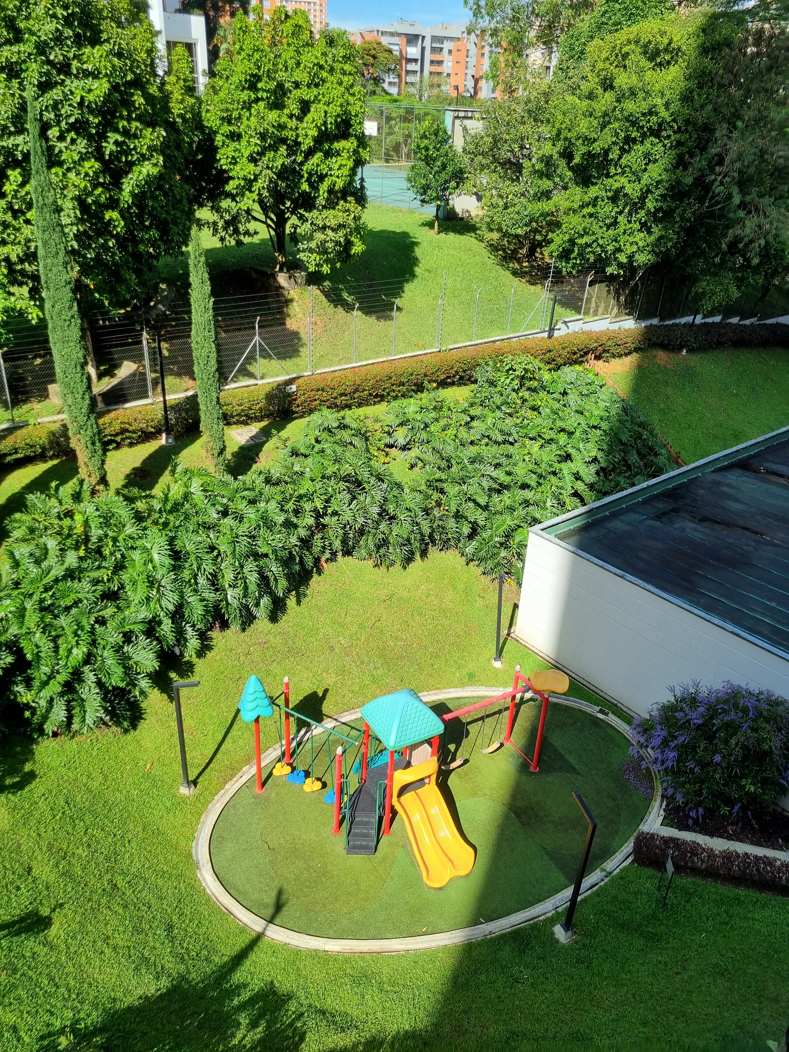 ARRIENDO APARTAMENTO - POBLADO LOS GONZALEZ