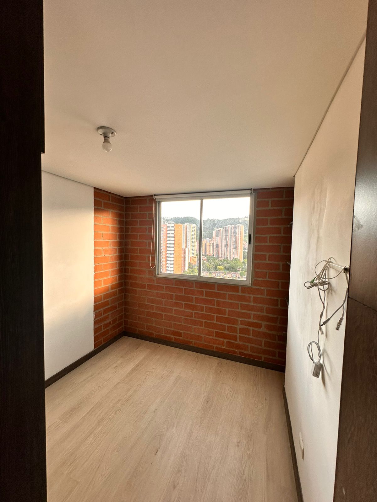 ARRIENDO APARTAMENTO - SABANETA AVES MARIAS PARTE BAJA