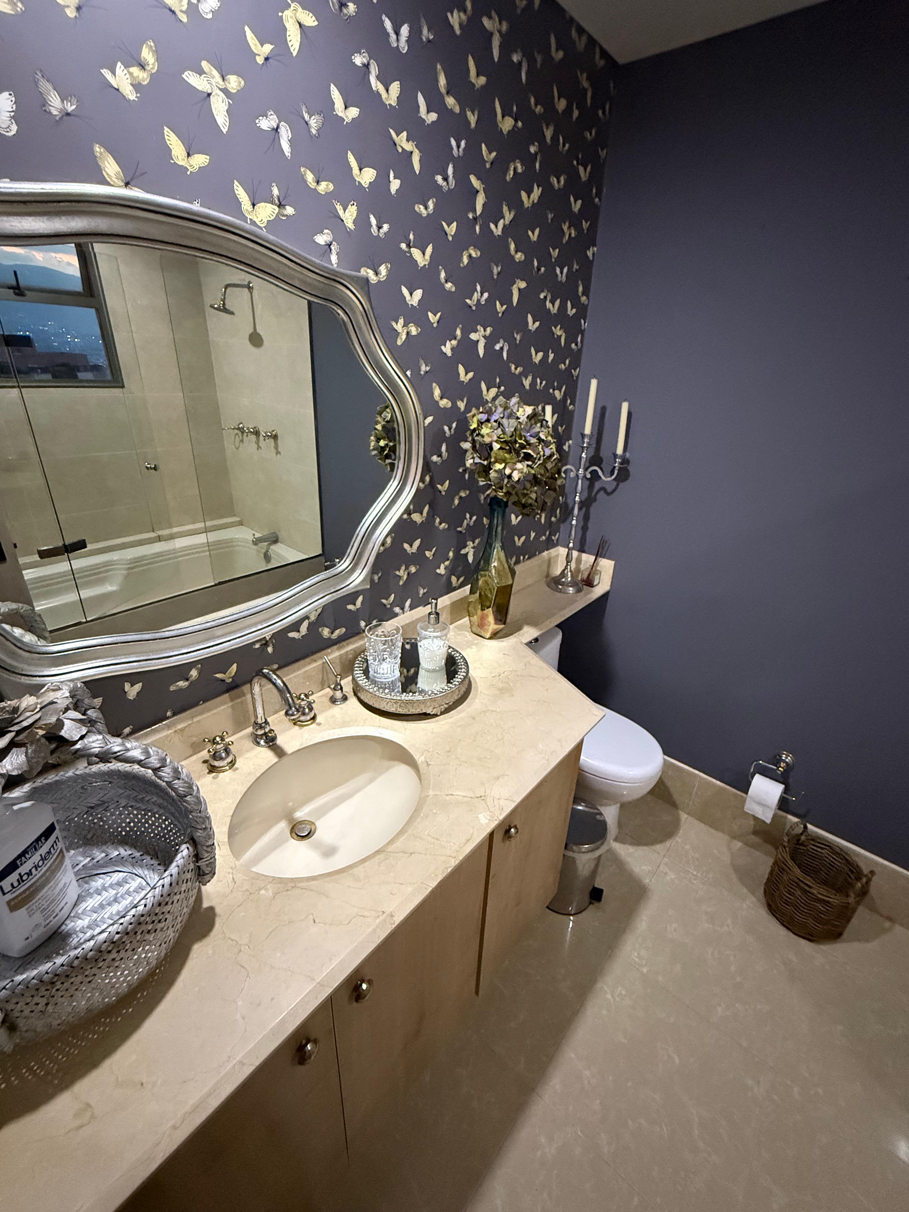 ARRIENDO PENTHOUSE AMOBLADO - POBLADO SECTOR EL TESORO