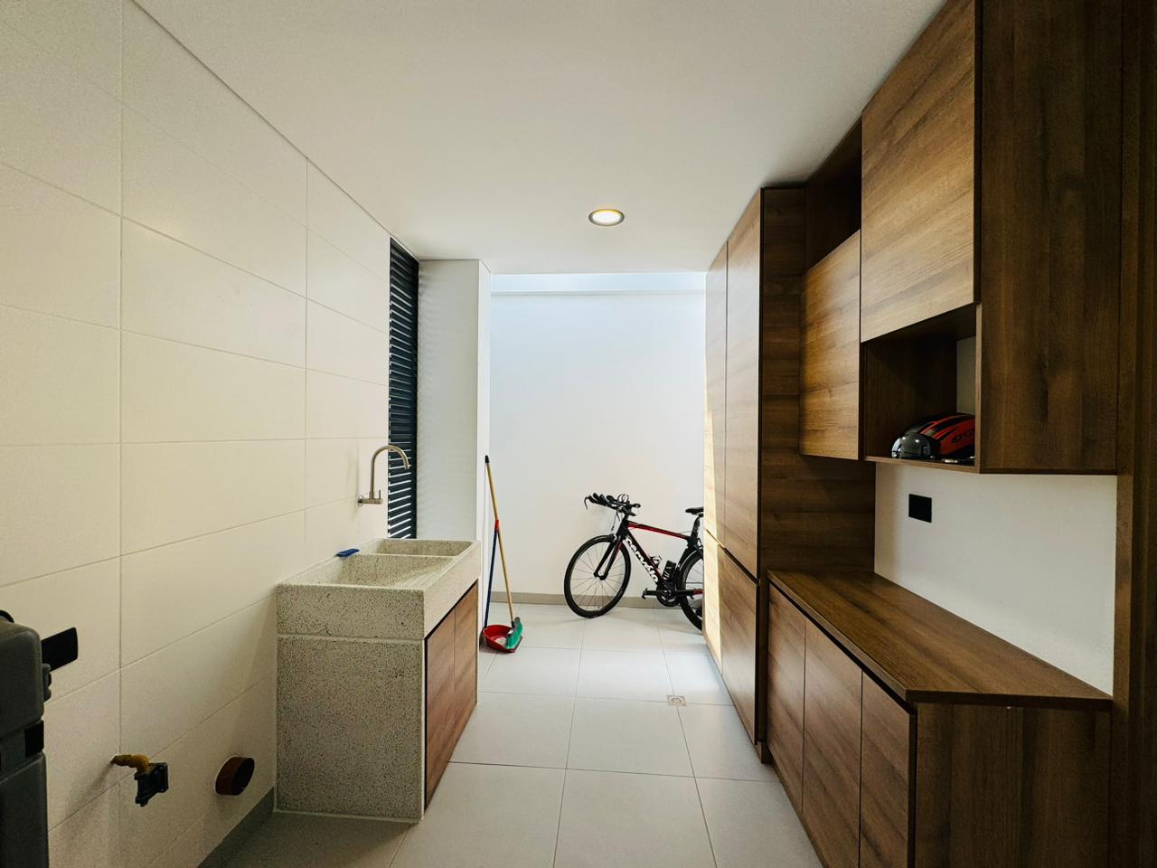 VENTA CASA - ALTO DE LAS PALMAS