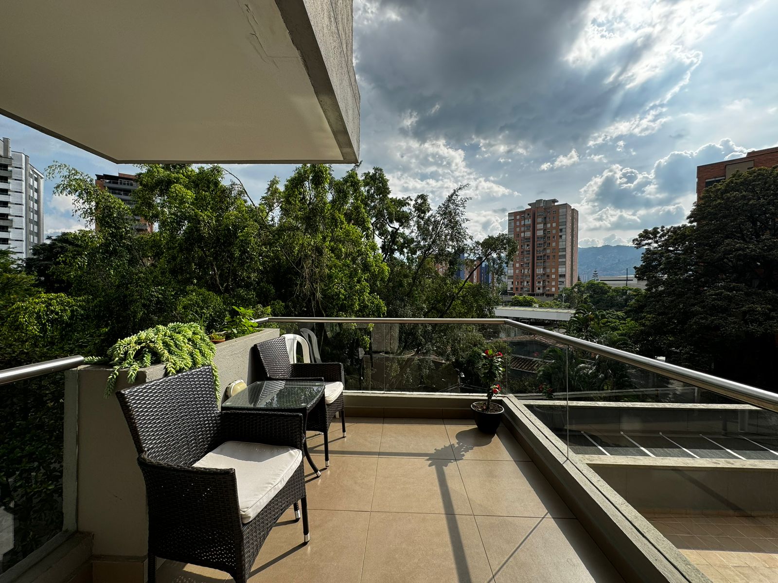 ARRIENDO APARTAMENTO - SANTA MARIA DE LOS ANGELES