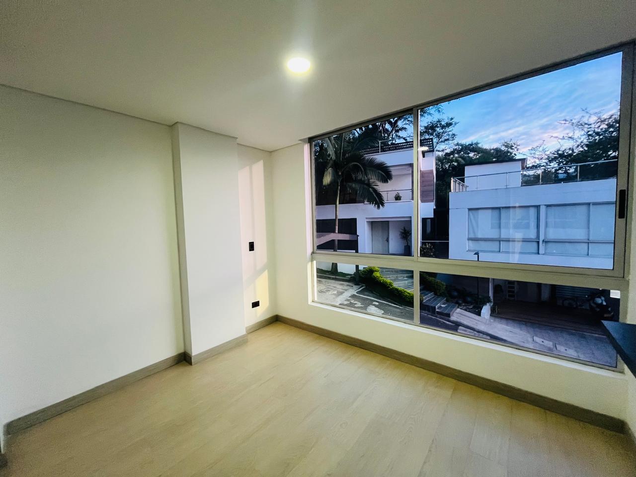ARRIENDO CASA, ENVIGADO INTERMEDIA