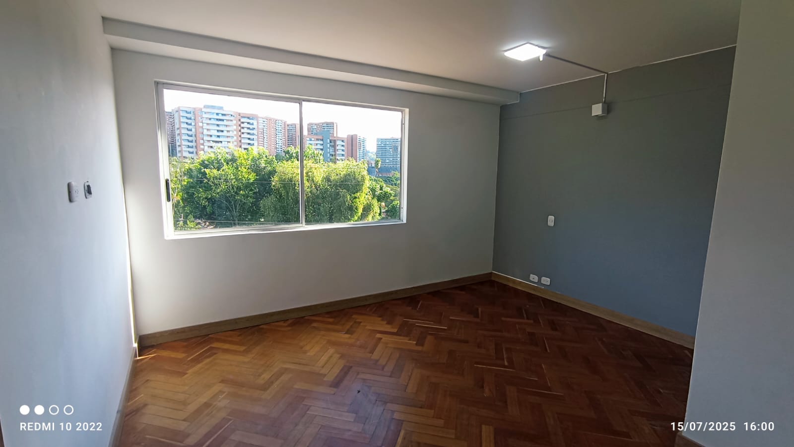 ARRIENDO CASA - ENVIGADO SECTOR INTERMEDIA