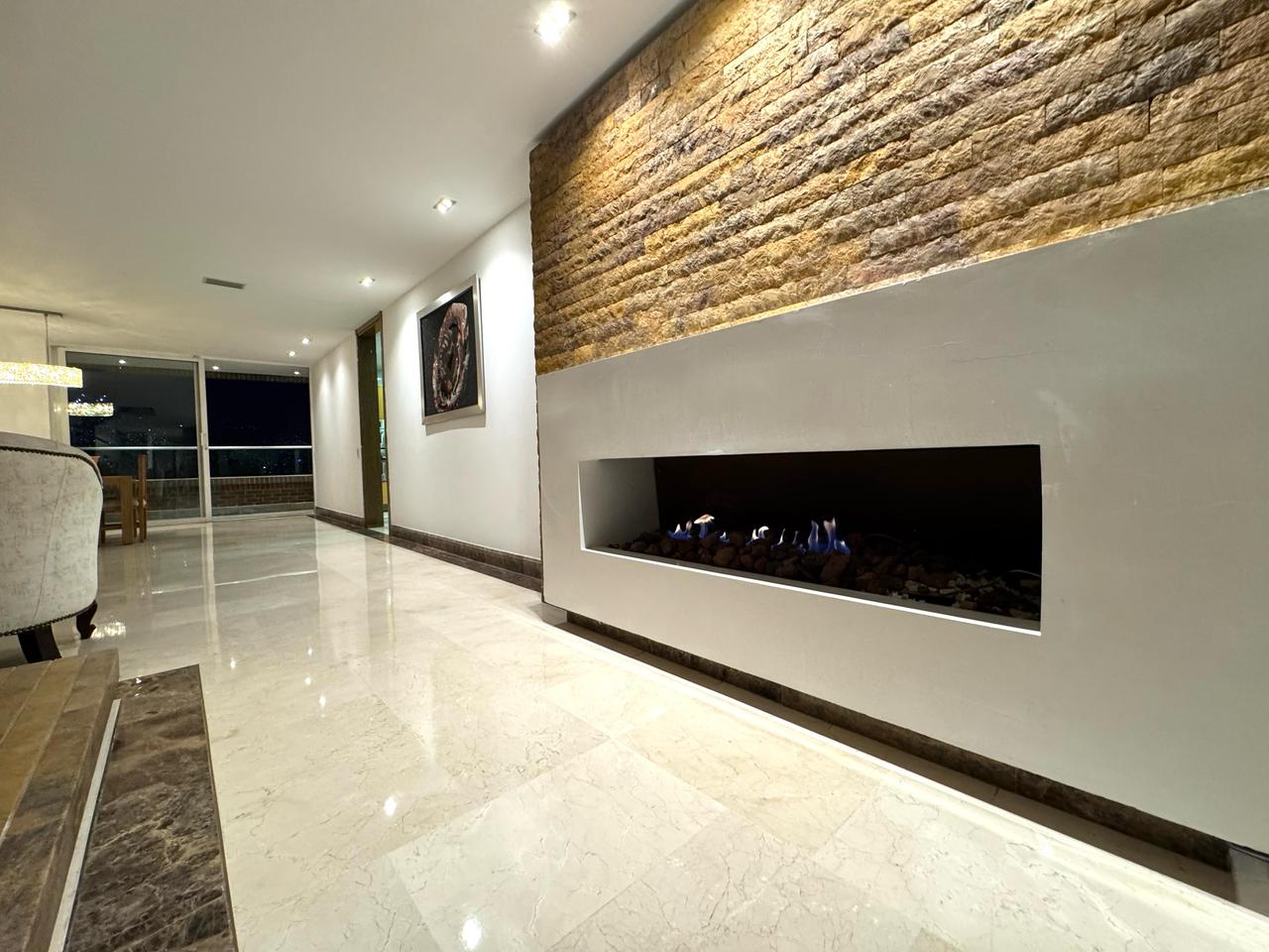 ARRIENDO PENTHOUSE, LAURELES