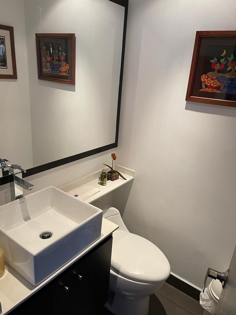 ARRIENDO APARTAMENTO AMOBLADO, LAURELES