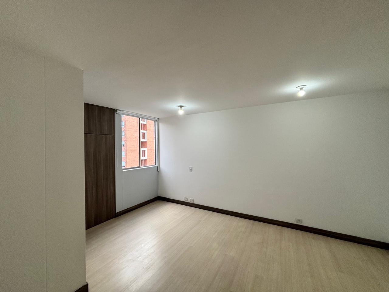 ARRIENDO APARTAMENTO - ENVIGADO LOMA DEL ESMERALDAL