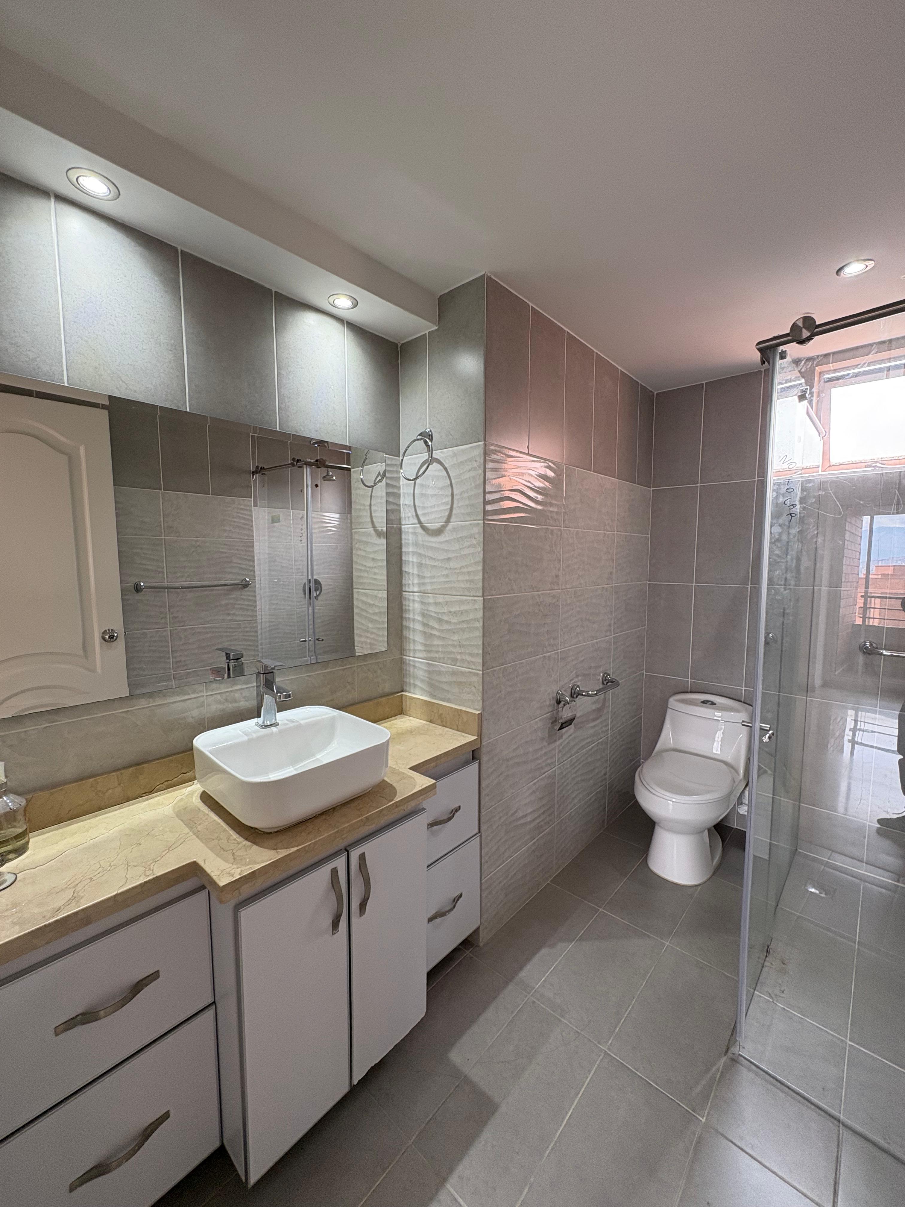 ARRIENDO APARTAMENTO, LAURELES