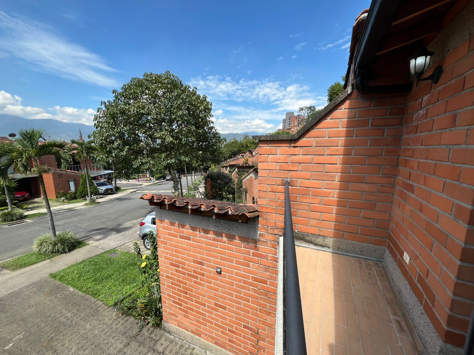ARRIENDO CASA ENVIGADO BRUJAS