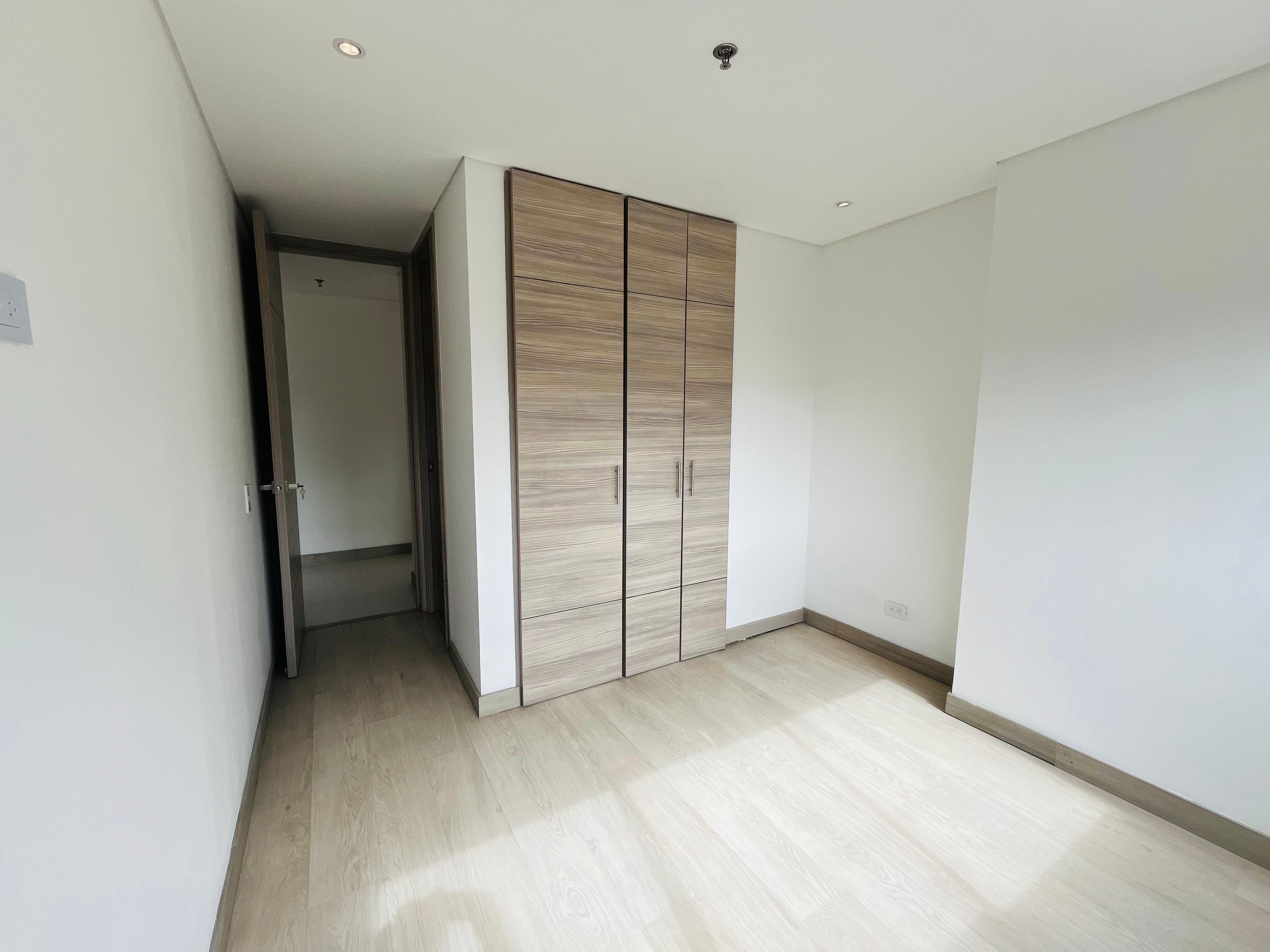 ARRIENDO APARTAMENTO - POBLADO CASTROPOL