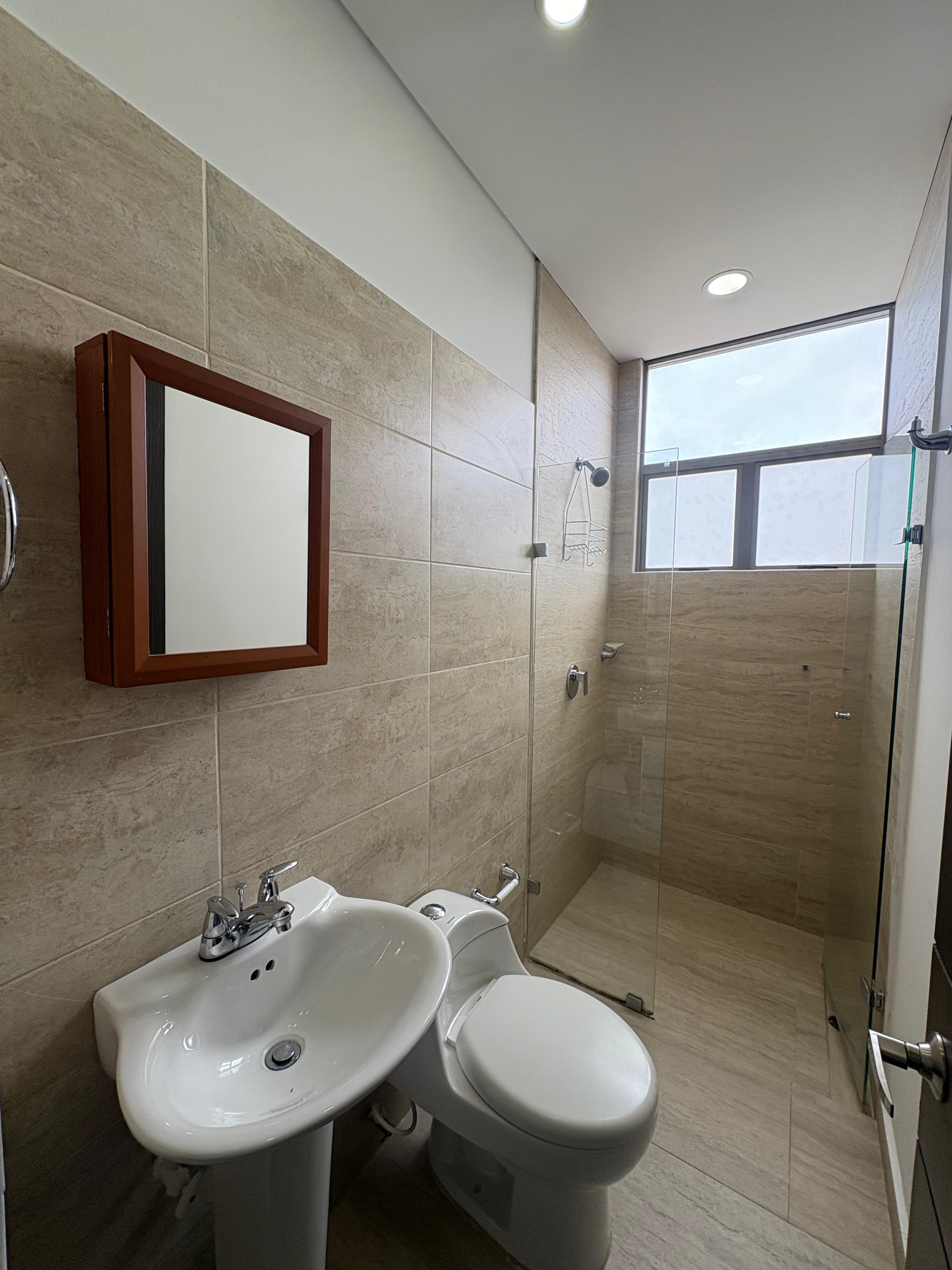 ARRIENDO CASA CAMPESTRE - ALTO DE LAS PALMAS