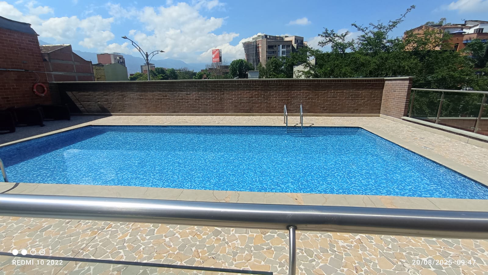 ARRIENDO APARTAMENTO - LAURELES