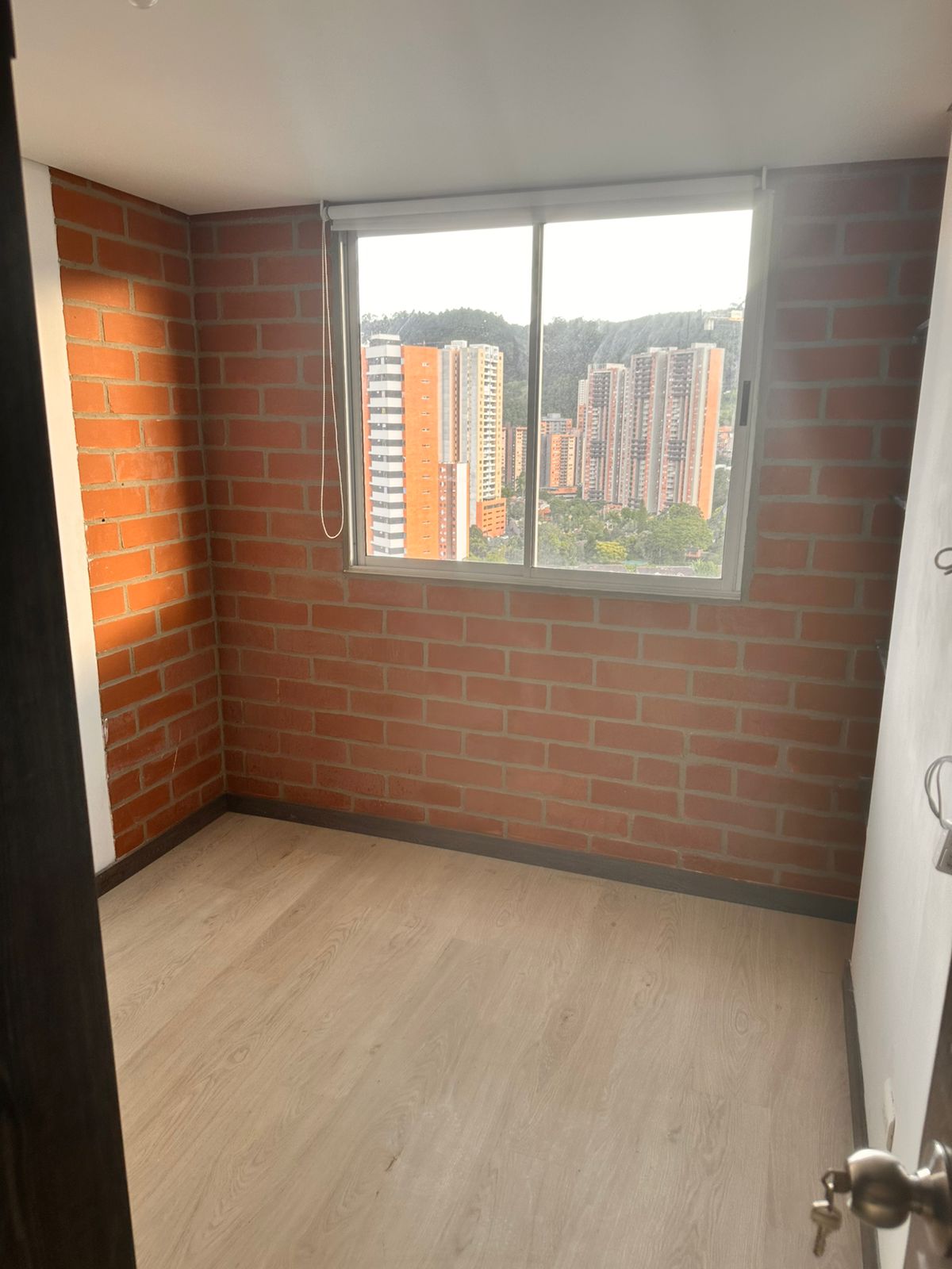 ARRIENDO APARTAMENTO - SABANETA AVES MARIAS PARTE BAJA