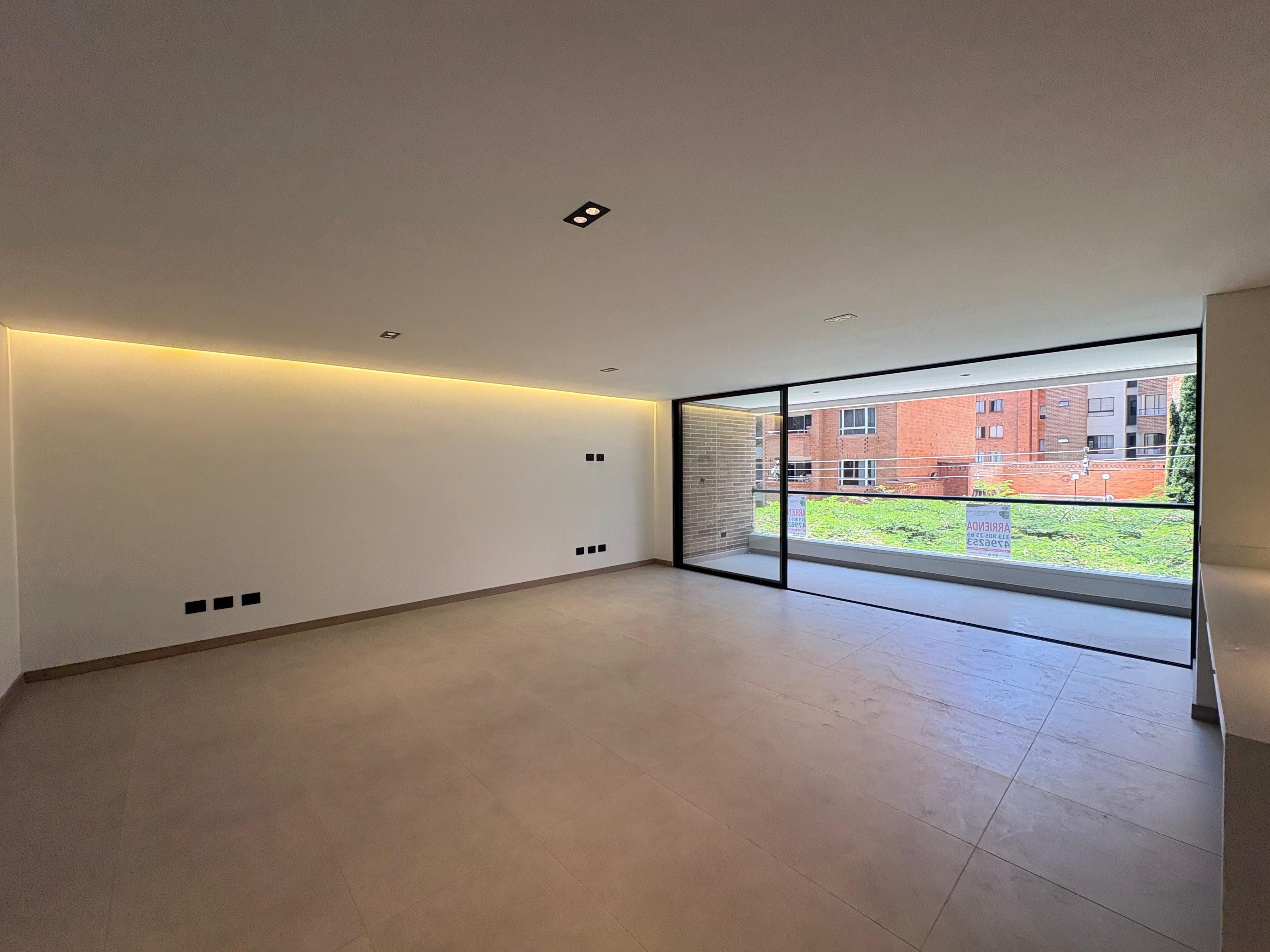ARRIENDO APARTAMENTO, LAURELES PARA ESTRENAR