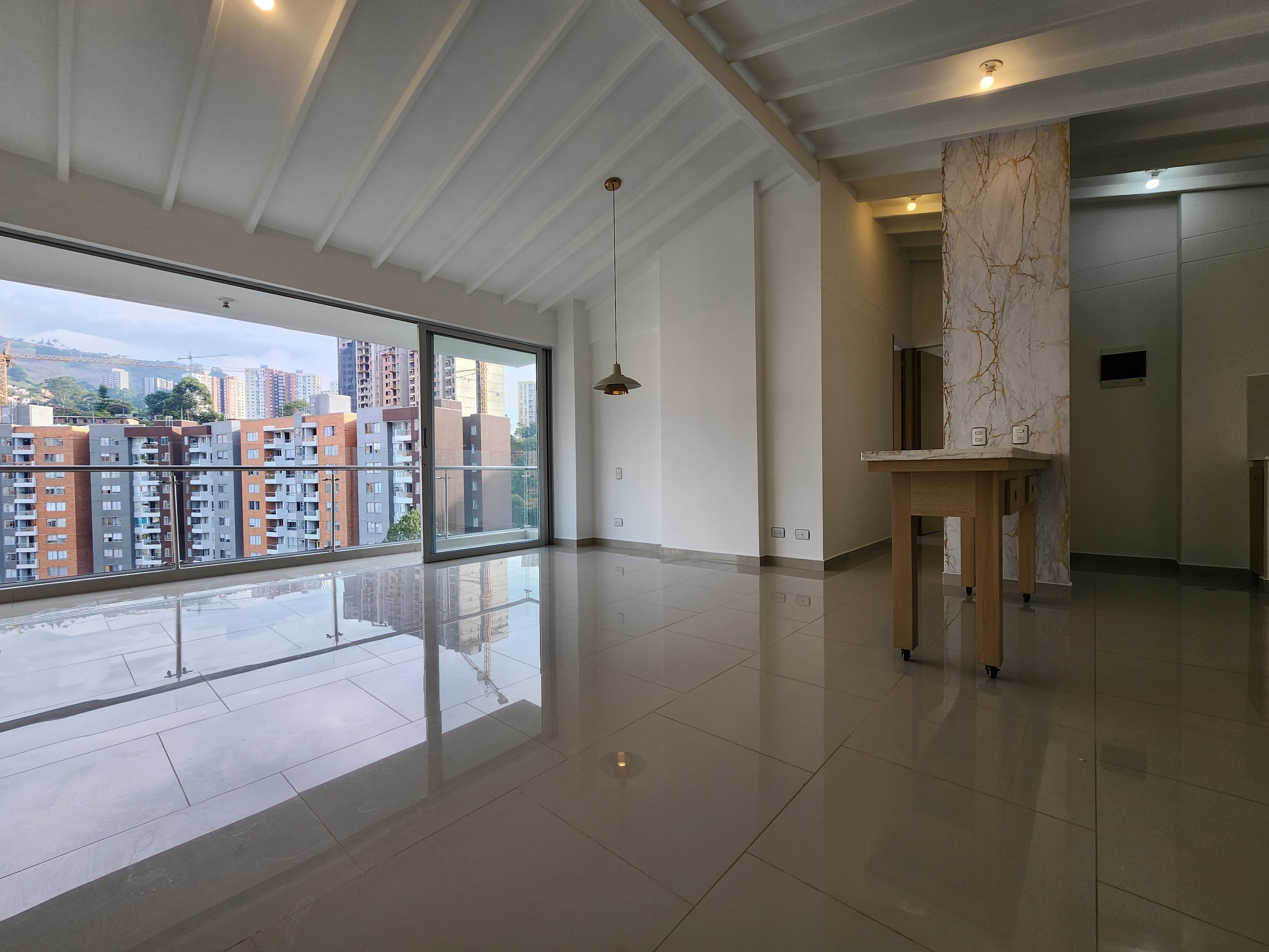 ARRIENDO APARTAMENTO - ENVIGADO LA CUENCA