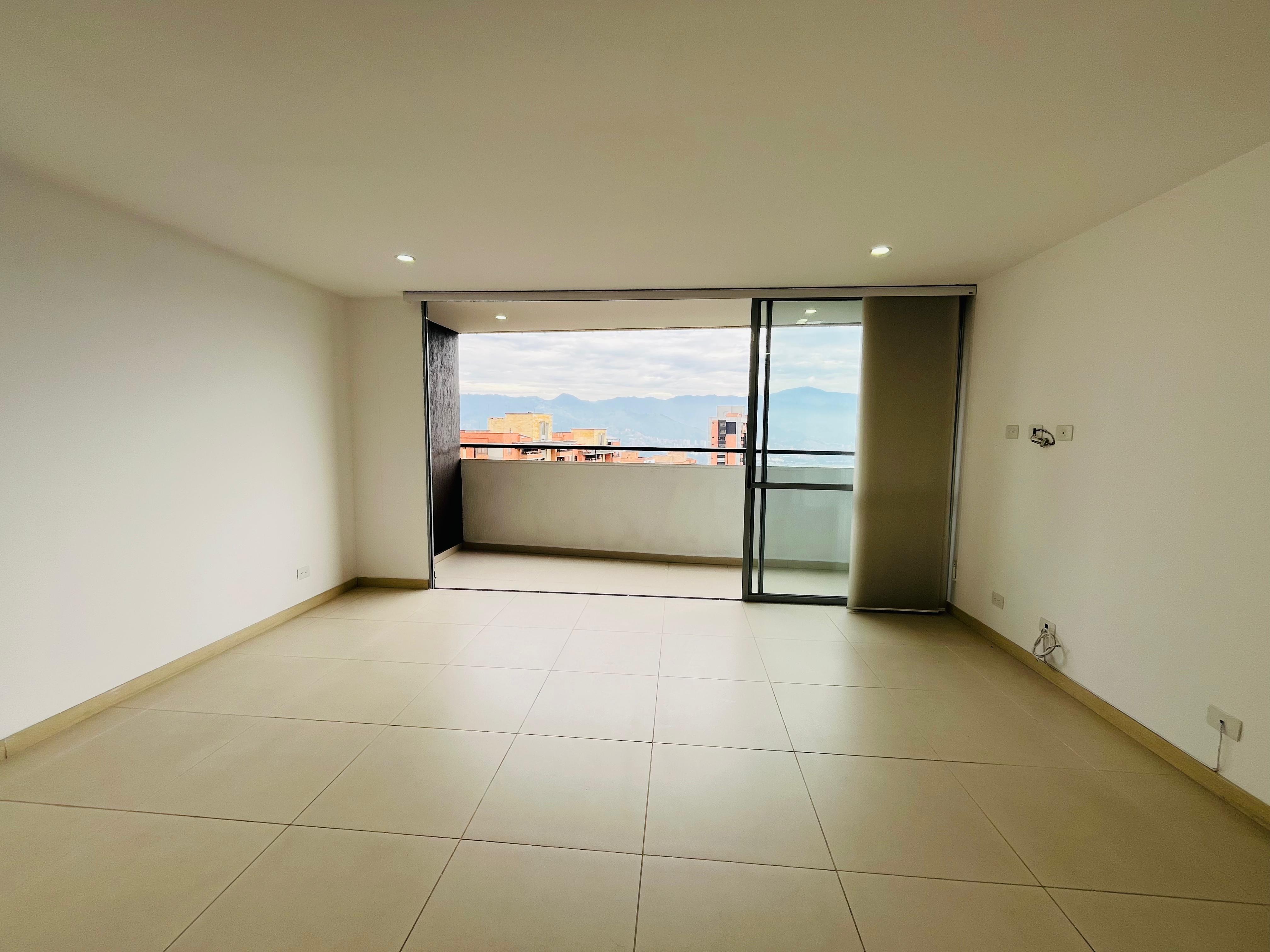 ARRIENDO APARTAMENTO - POBLADO LOS GONZALEZ