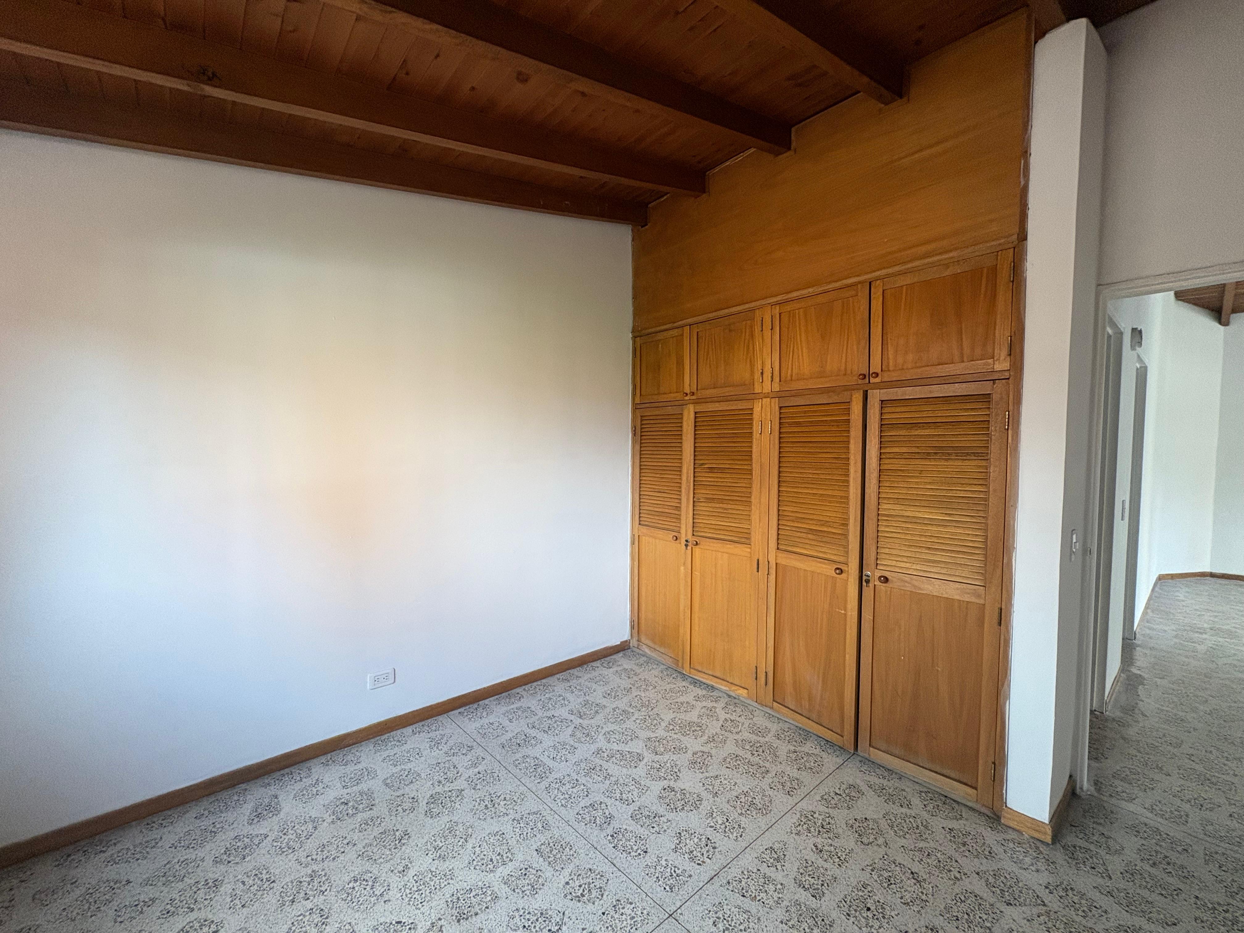 ARRIENDO APARTAMENTO, LAURLES