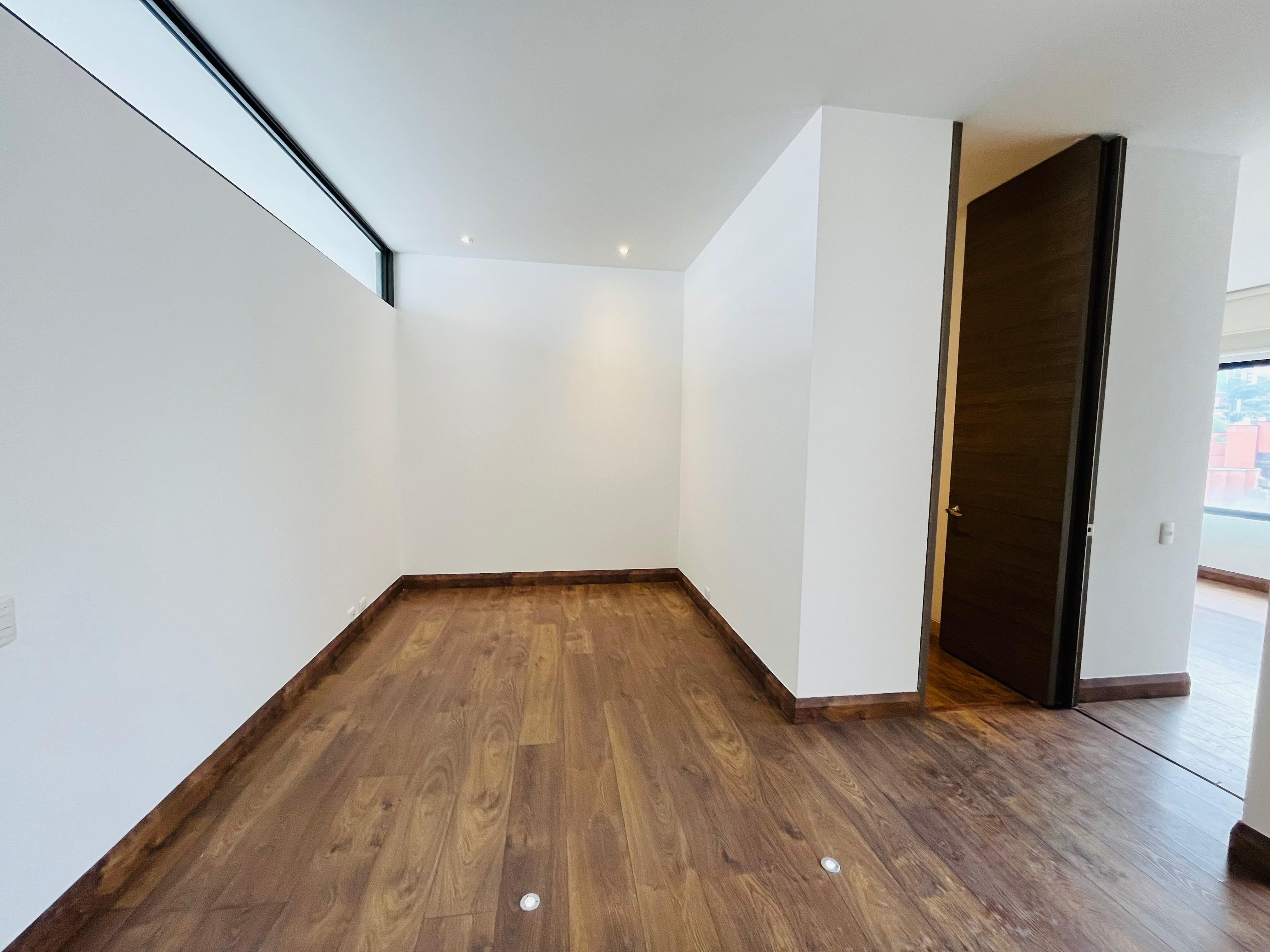 ARRIENDO APARTAMENTO - POBLADO SAN LUCAS