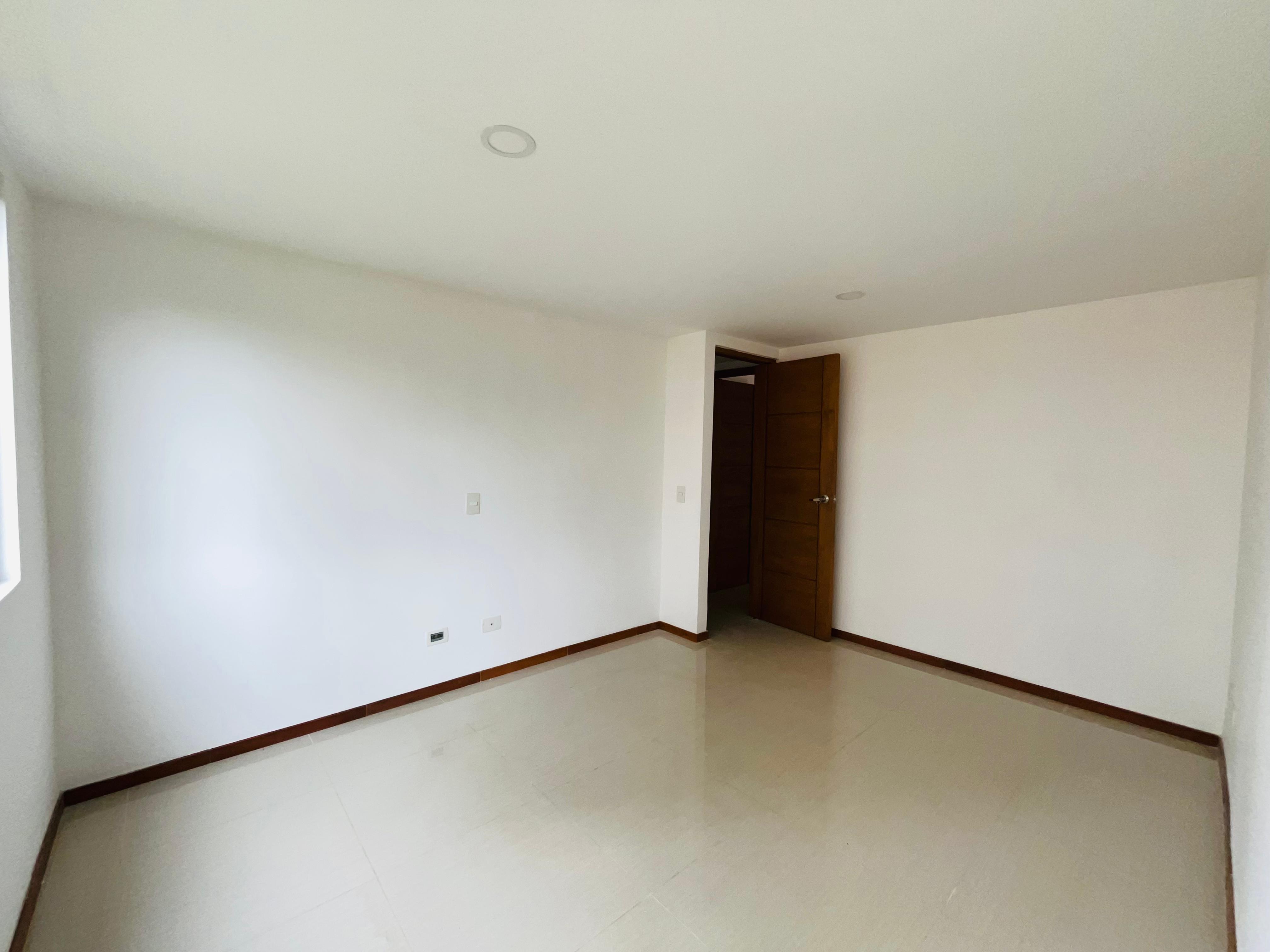 VENDO APARTAMENTO - SABANETA AVES MARIAS