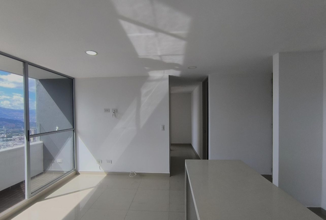 VE NTA  APARTAMENTO - SABANETA LAS LOMITAS