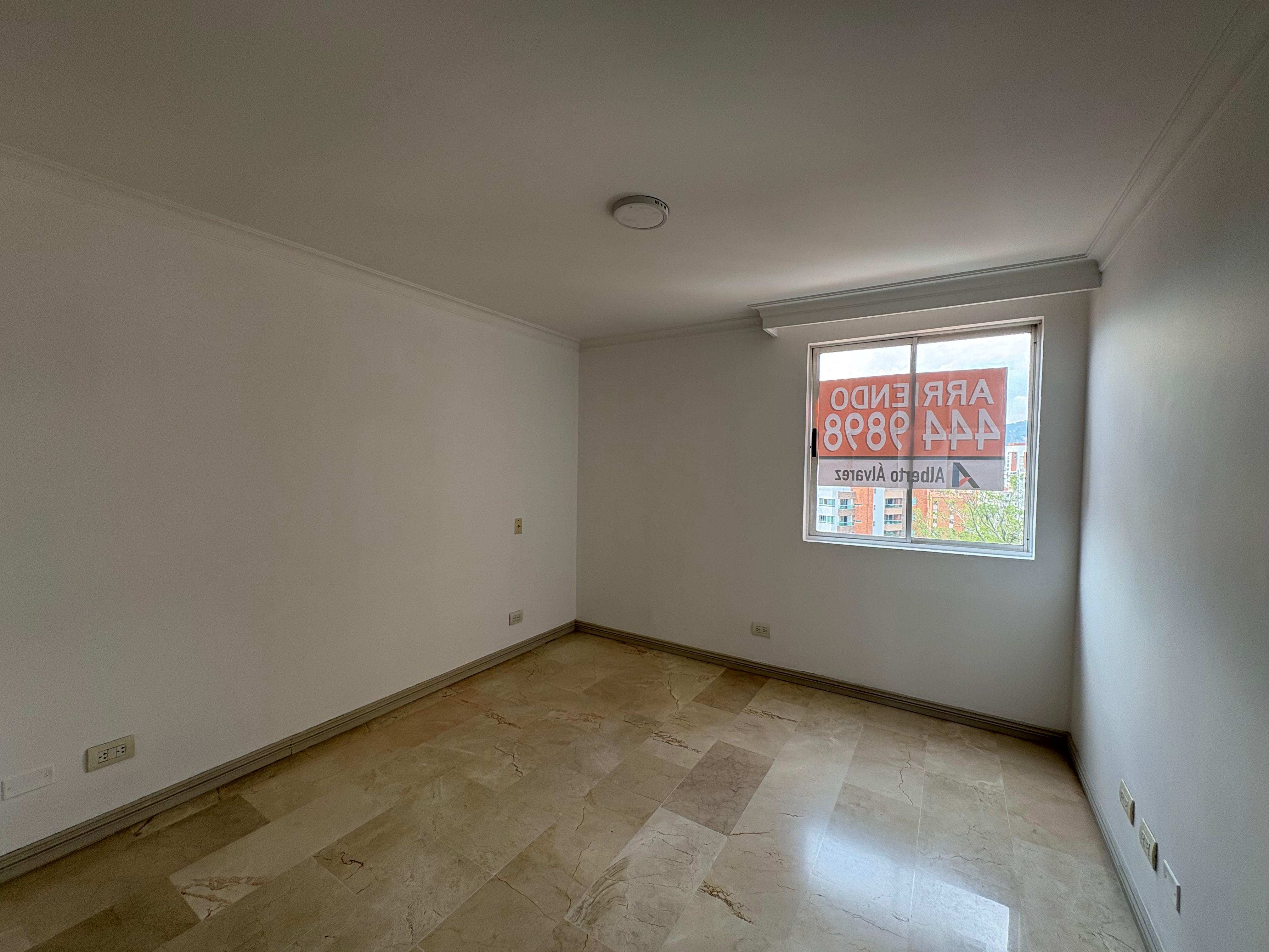 ARRIENDO APARTAMENTO, LAURELES