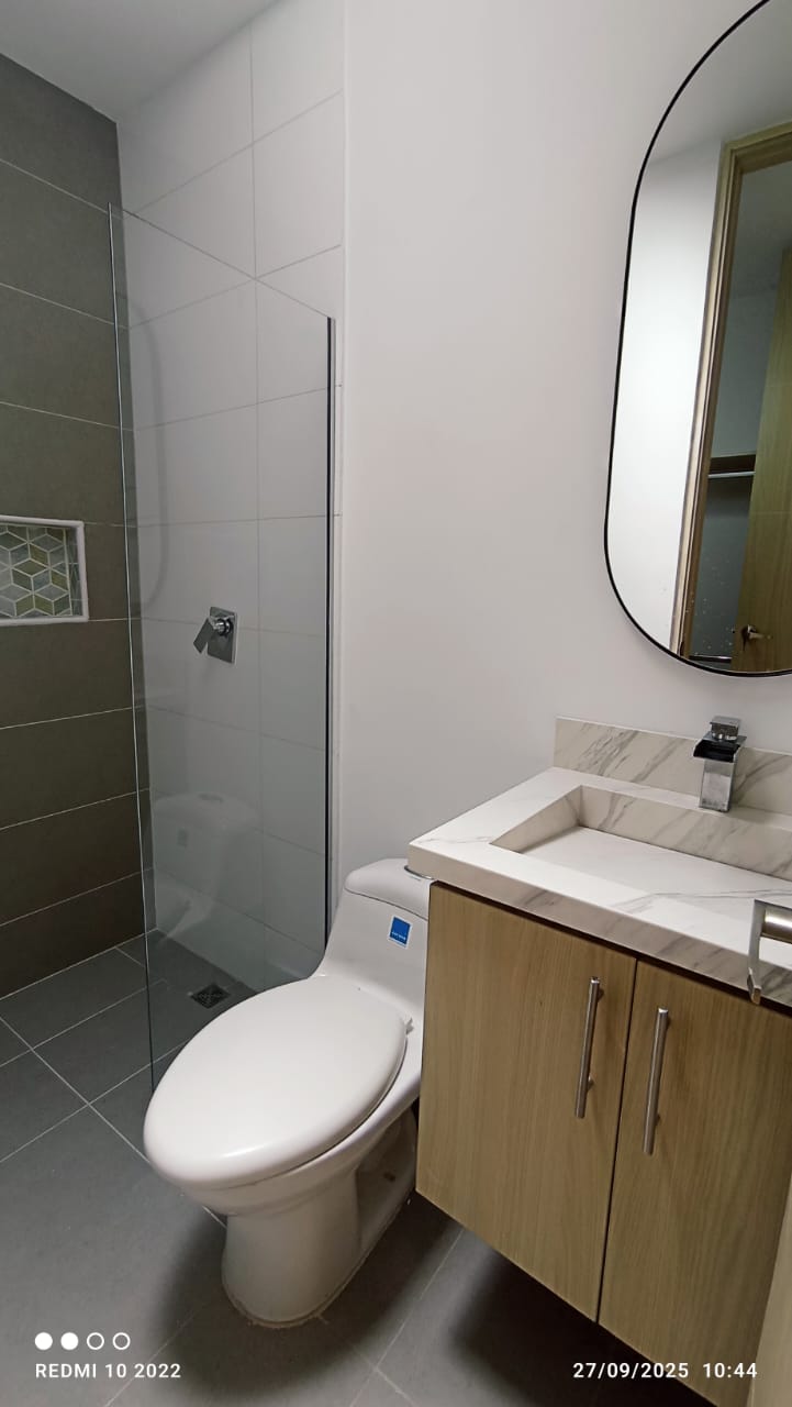 ARRIENDO CASA - POBLADO SAN LUCAS