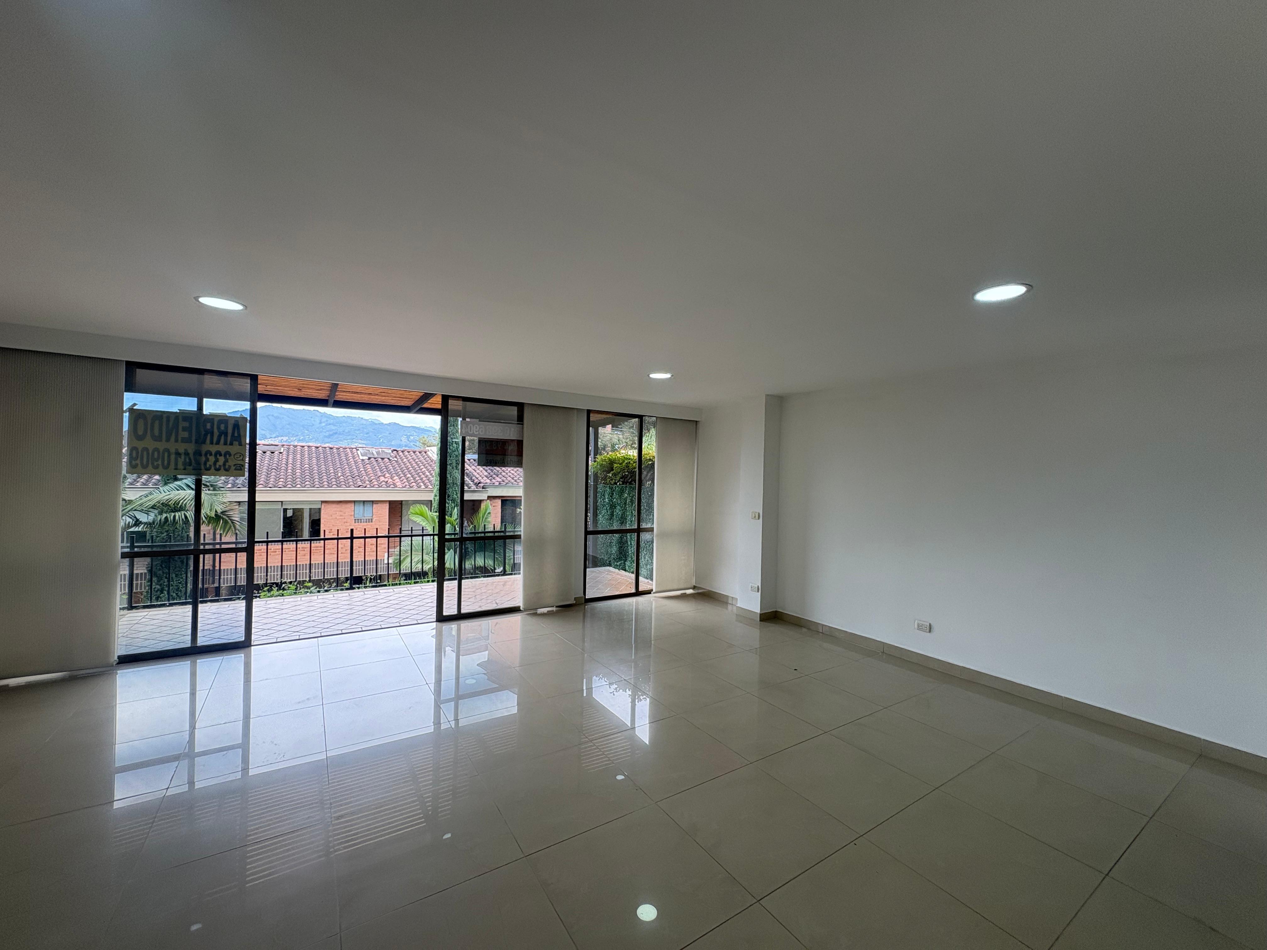 ARRIENDO CASA ENVIGADO BENEDICTINOS