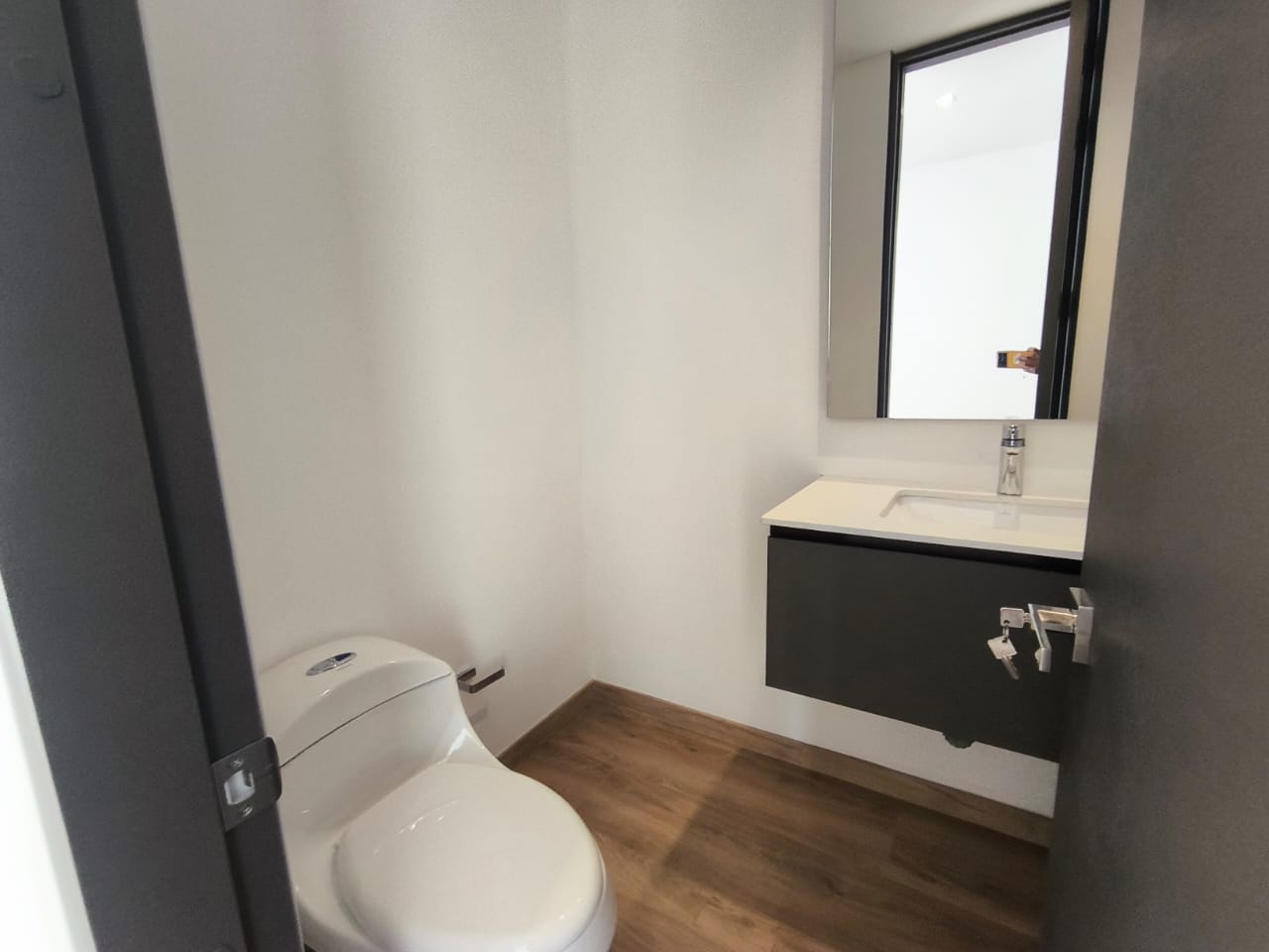 ARRIENDO APARTAMENTO , POBLADO PALMAS